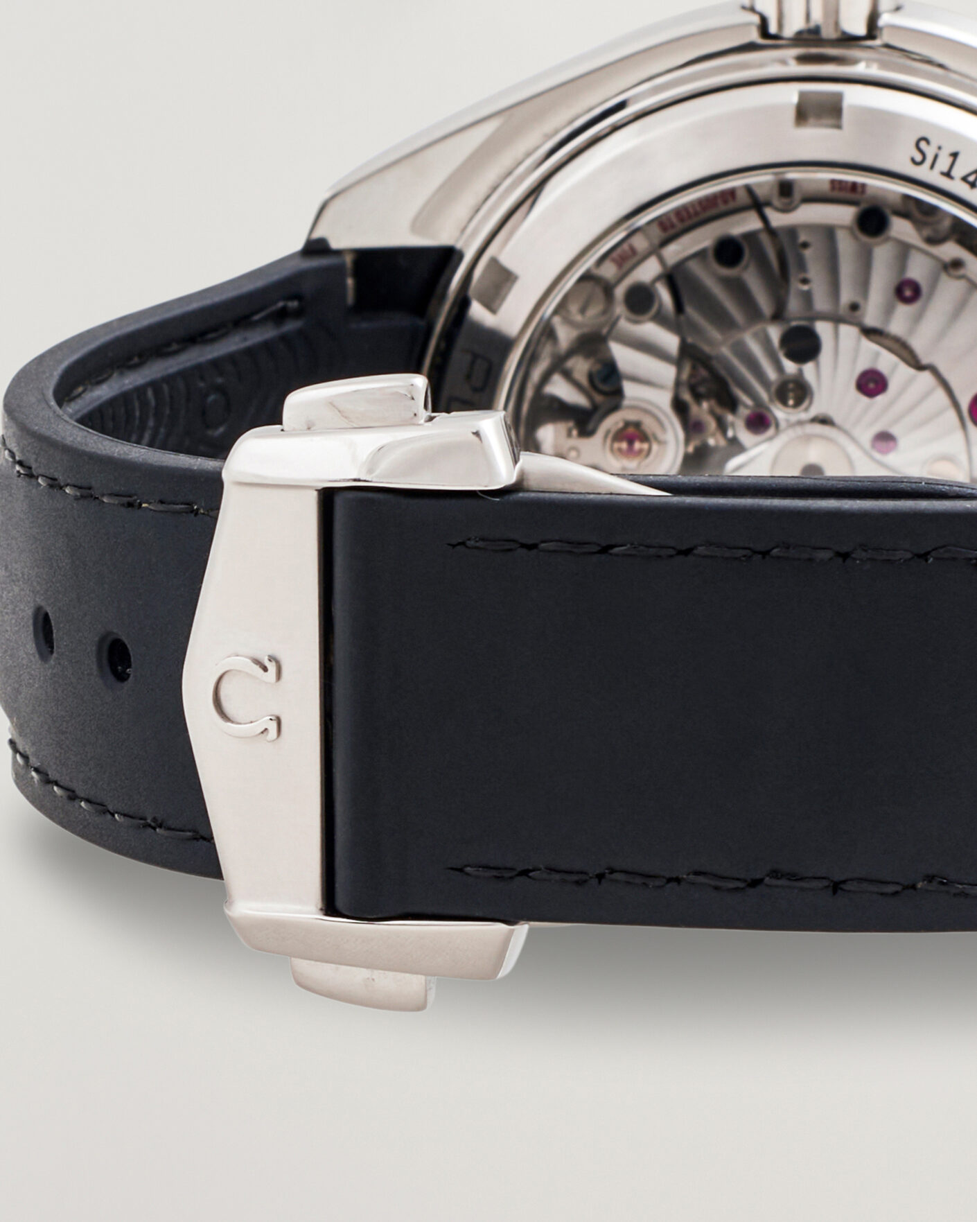 Men | Pre-Owned & Vintage Watches | Omega Pre-Owned | Seamaster Planet Ocean 600M GMT 