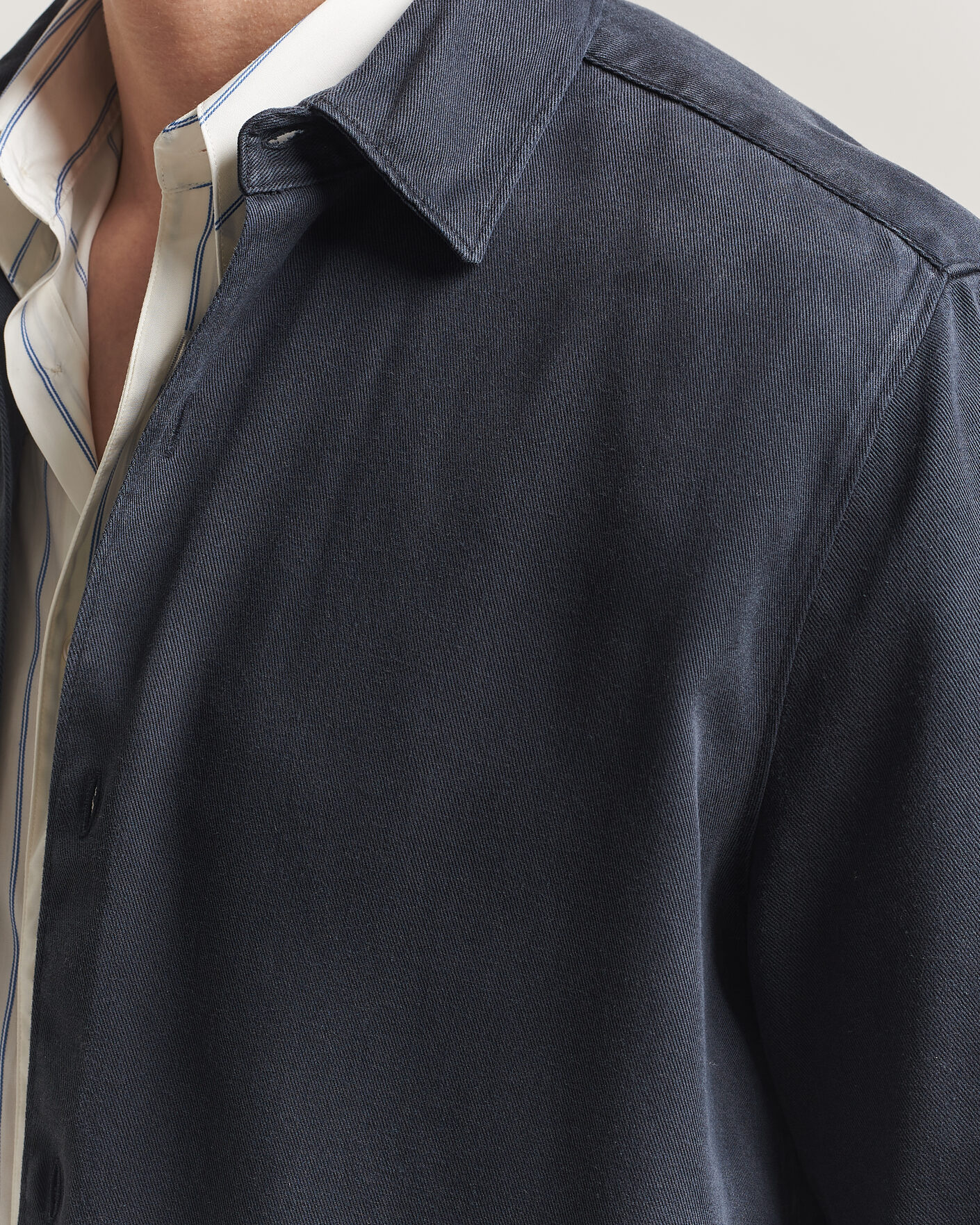 Men | Shirts | A Day's March | Clean Cut Lyocell Shirt Navy