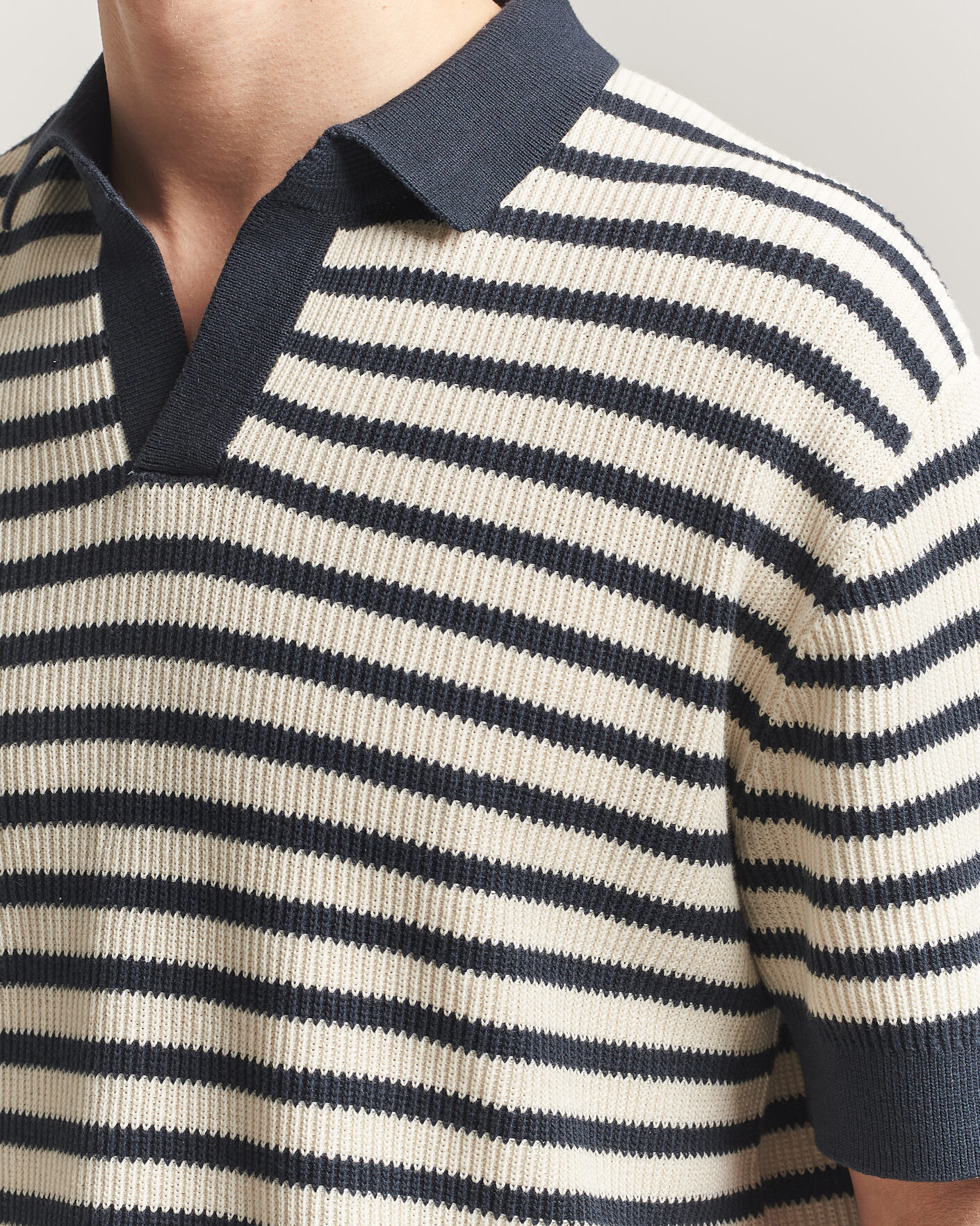 Men | Polo Shirts | A Day's March | Jeremy Striped Knitted Polo Off White/Navy