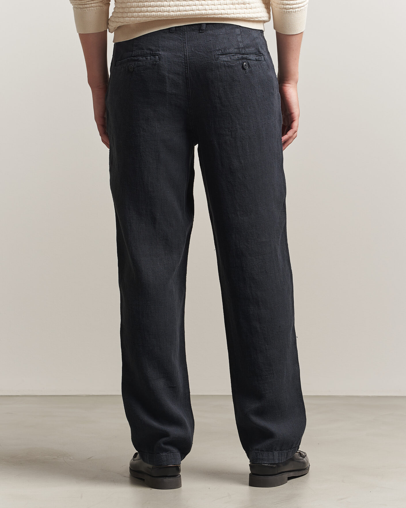 Men | Trousers | A Day's March | Redwood Linen Trousers Black