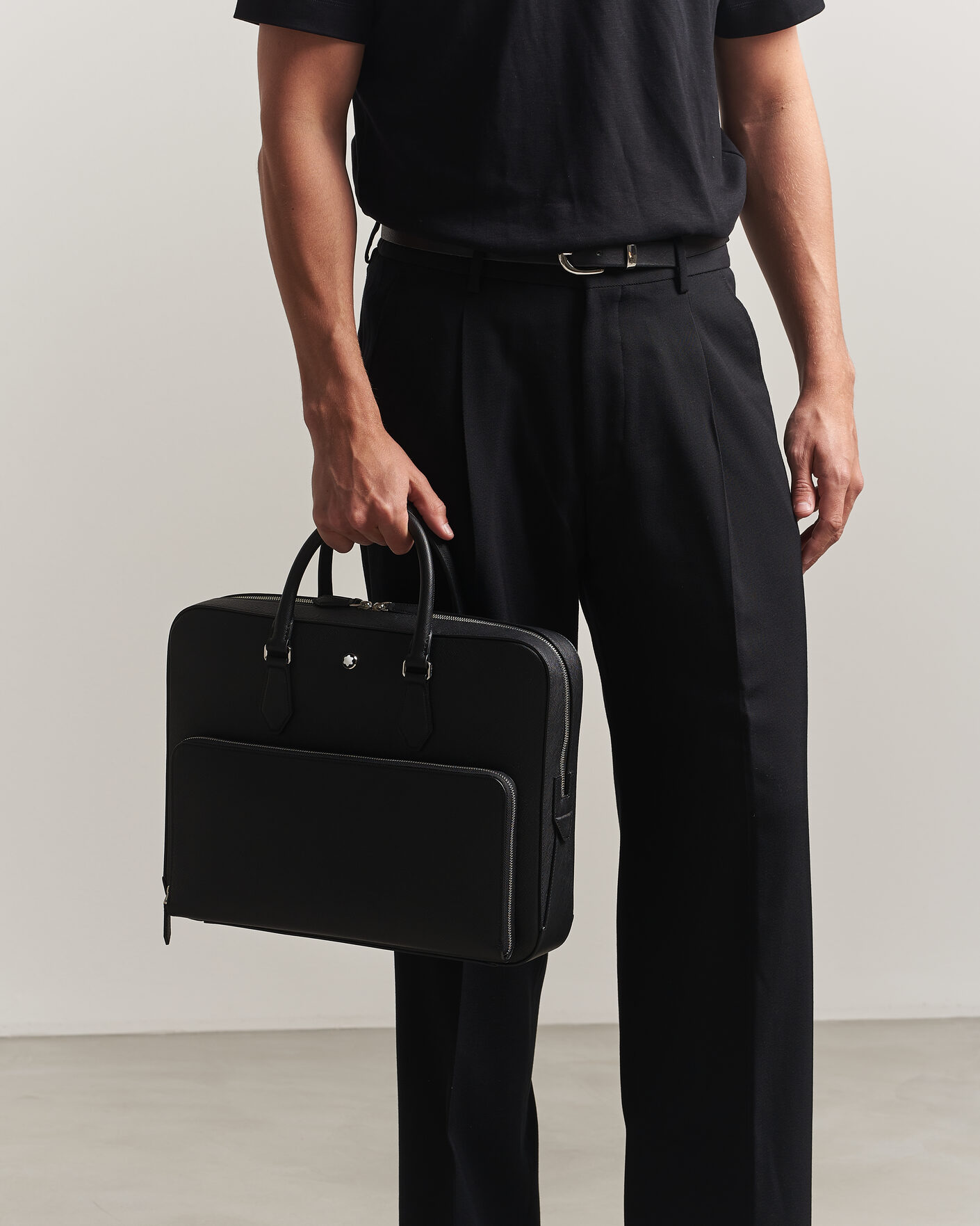 Men | Bags | Montblanc | Medium Sartorial Leather Briefcase with Pocket Black