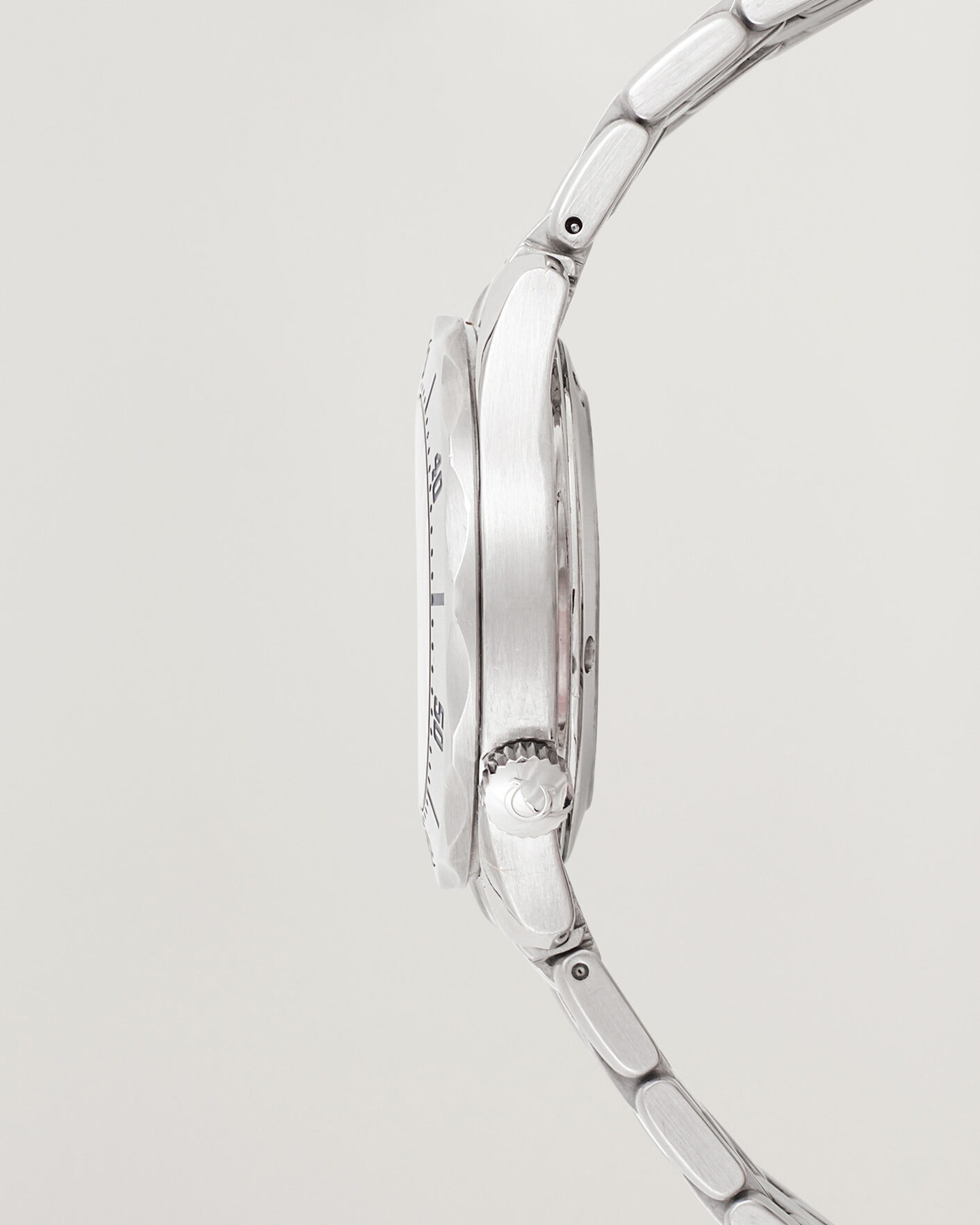 Men | Pre-Owned & Vintage Watches | Omega Pre-Owned | Seamaster 300M SMP Midsize 