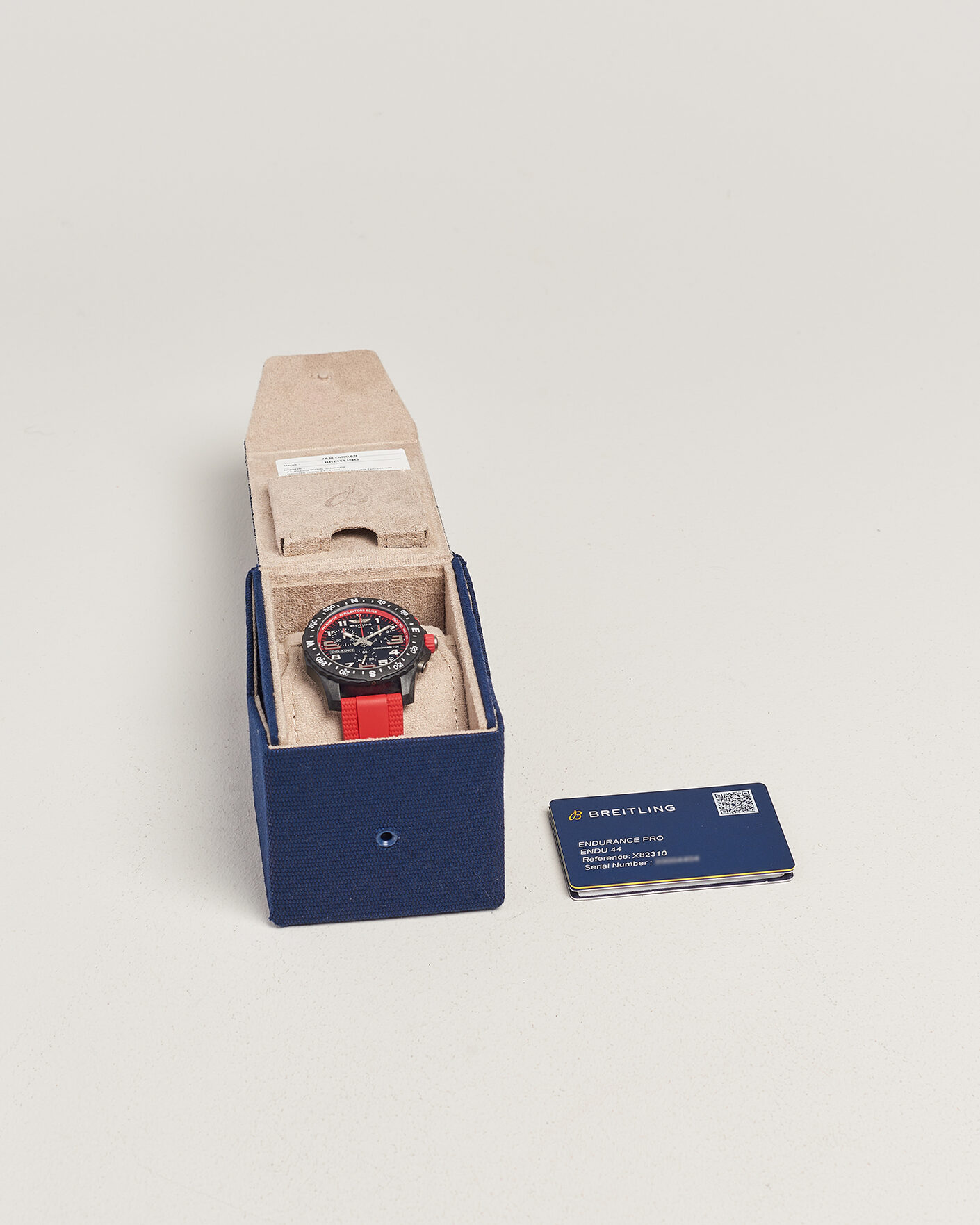 Men | Breitling Pre-Owned Endurance Pro 44 | Breitling Pre-Owned | Endurance Pro 44