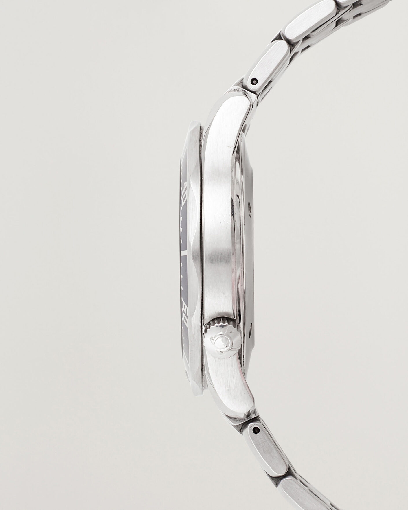 Men | Pre-Owned & Vintage Watches | Omega Pre-Owned | Seamaster 300M  