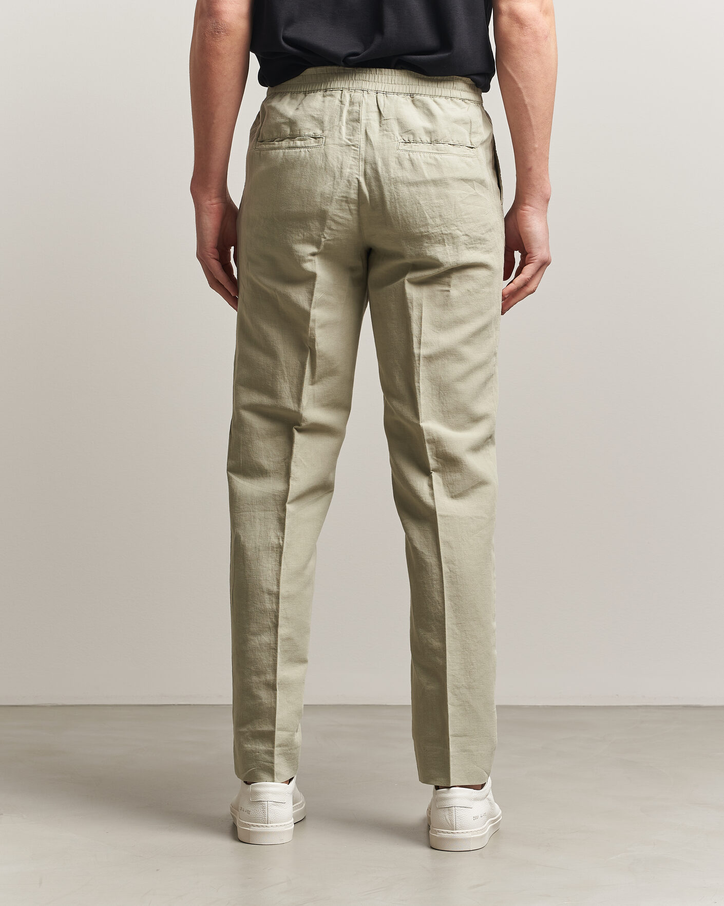 Men | Trousers | Filippa K | Theo Relaxed Linen/Cotton Drawstring Trousers Light Green