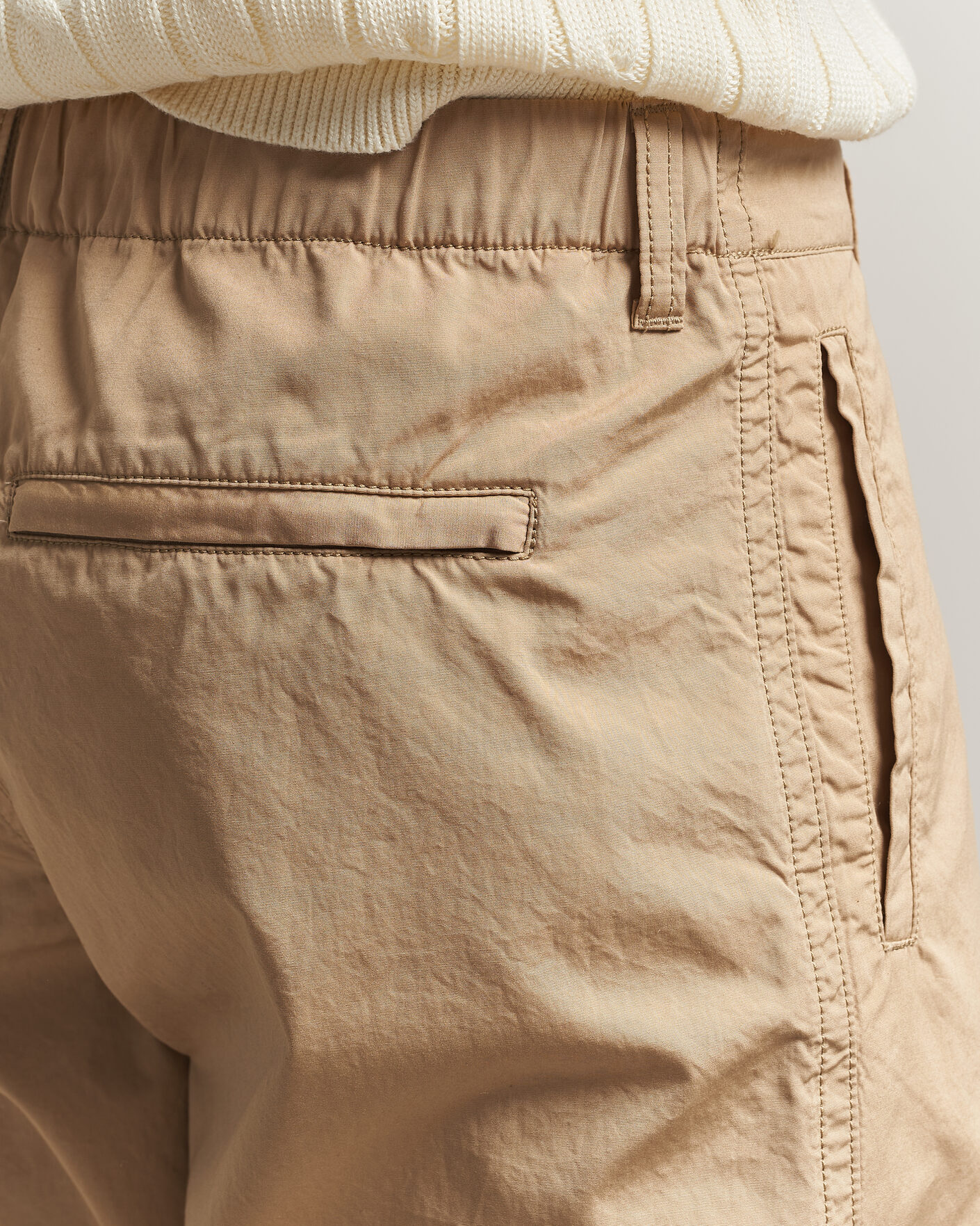 Men | Trousers | Filippa K | Flynn Washed Cotton Drawstring Trousers Canvas Beige