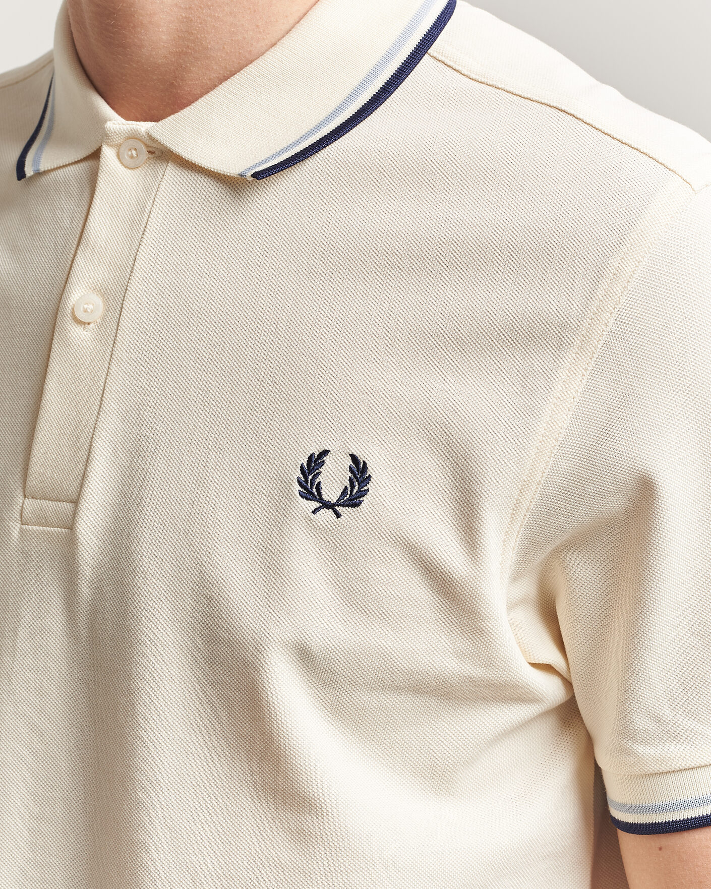 Men | Polo Shirts | Fred Perry | Twin Tipped Polo Shirt Ecru