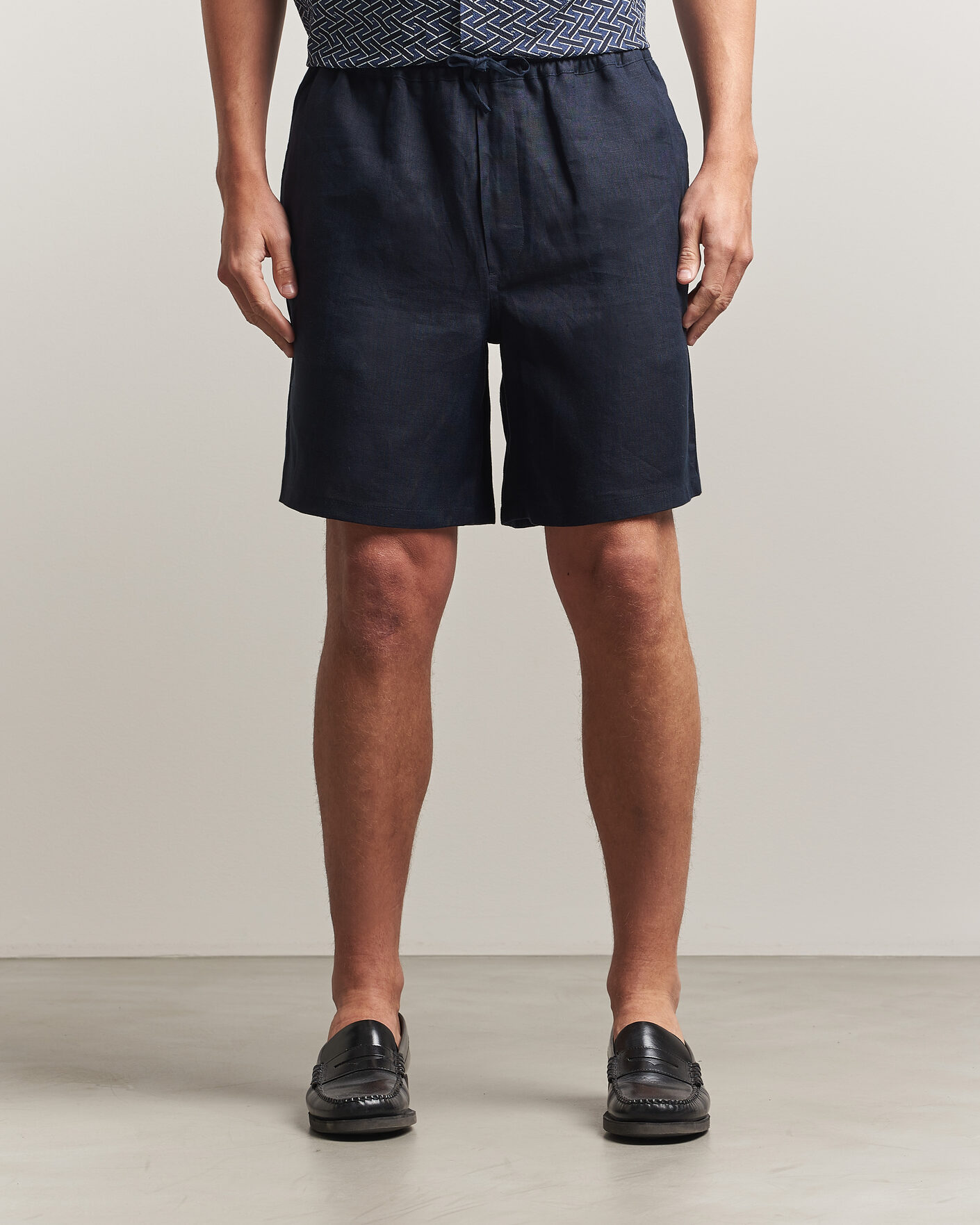 Men | Shorts | J.Lindeberg | Joff Linen Drawstring Shorts Navy