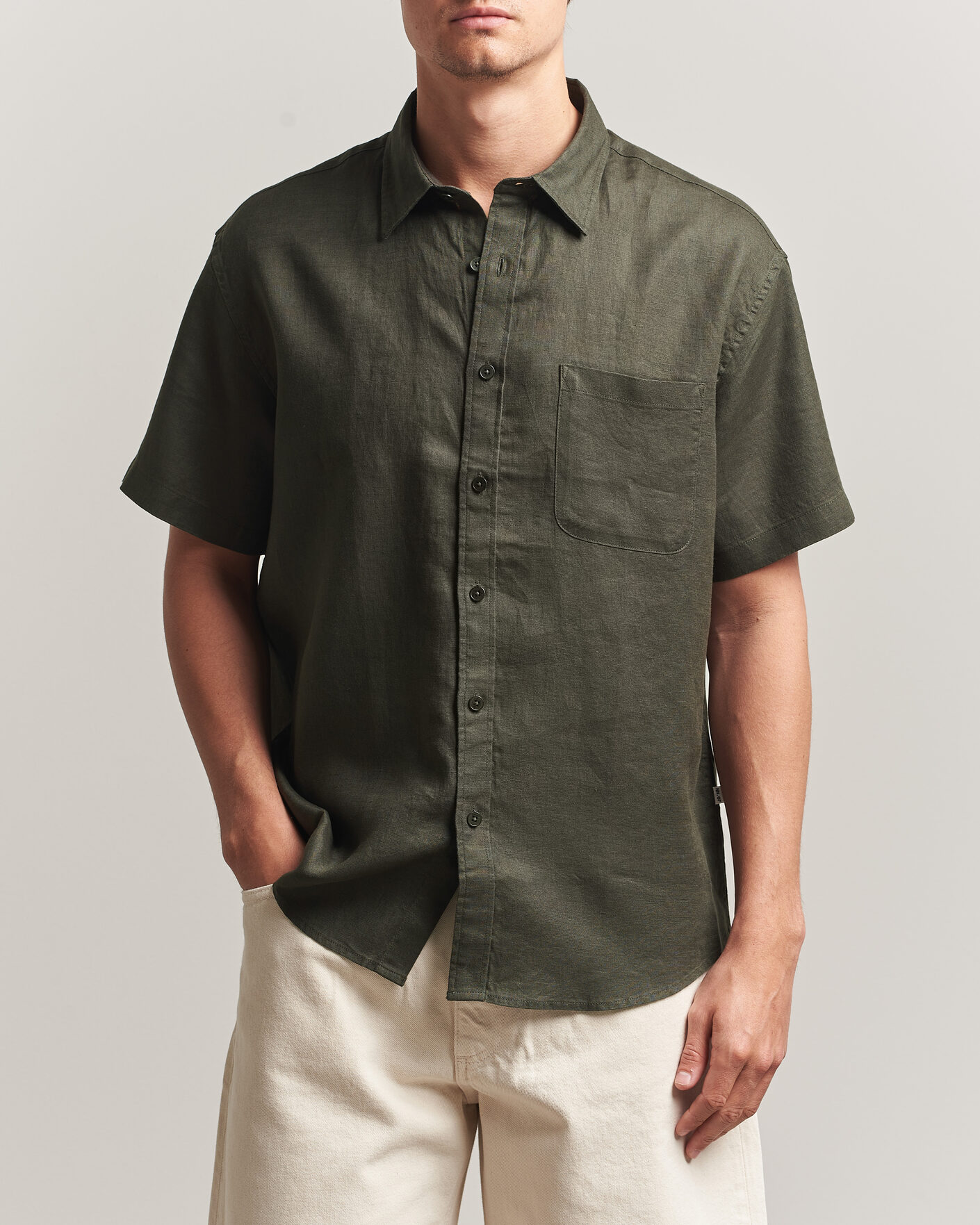 Men | Shirts | NN07 | Deon Linen Short Sleeve Shirt Dark Army