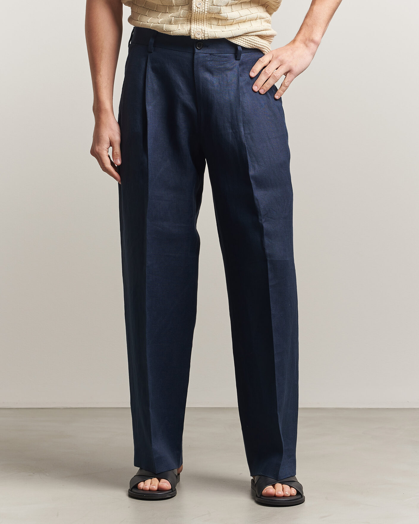 NN07 Justin Linen Double Pleated Trousers Navy Blue at CareOfCarl.com