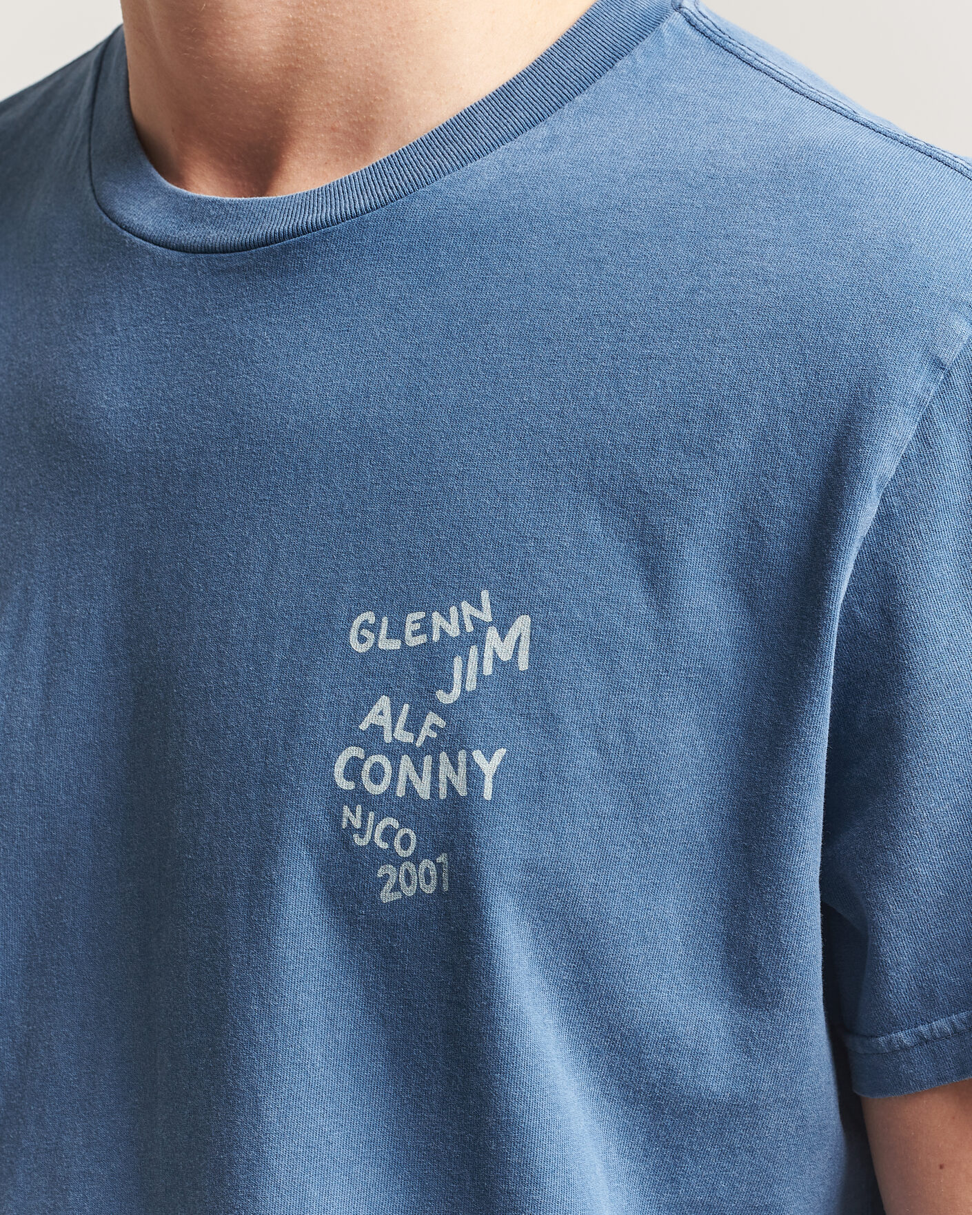 Men | T-Shirts | Nudie Jeans | Roy OG Line-Up T-Shirt French Blue