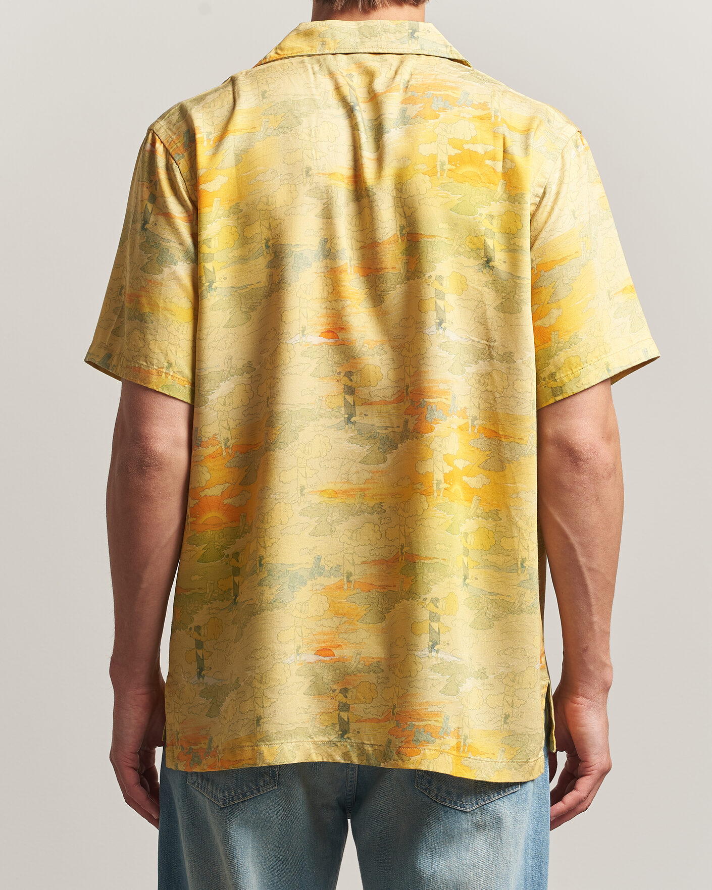 Men | Shirts | Nudie Jeans | Arvid Hawaii Shirt Drift Away
