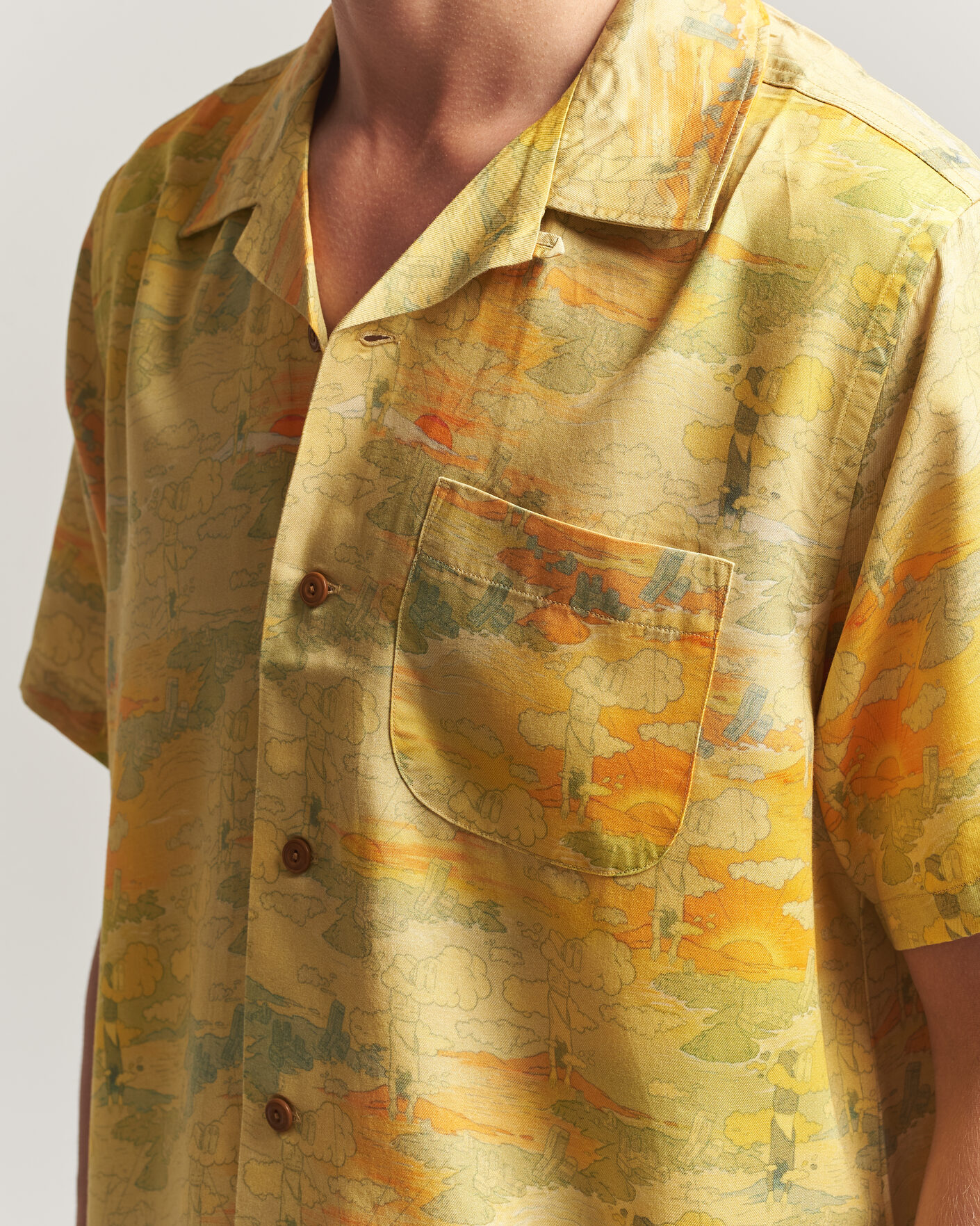 Men | Shirts | Nudie Jeans | Arvid Hawaii Shirt Drift Away