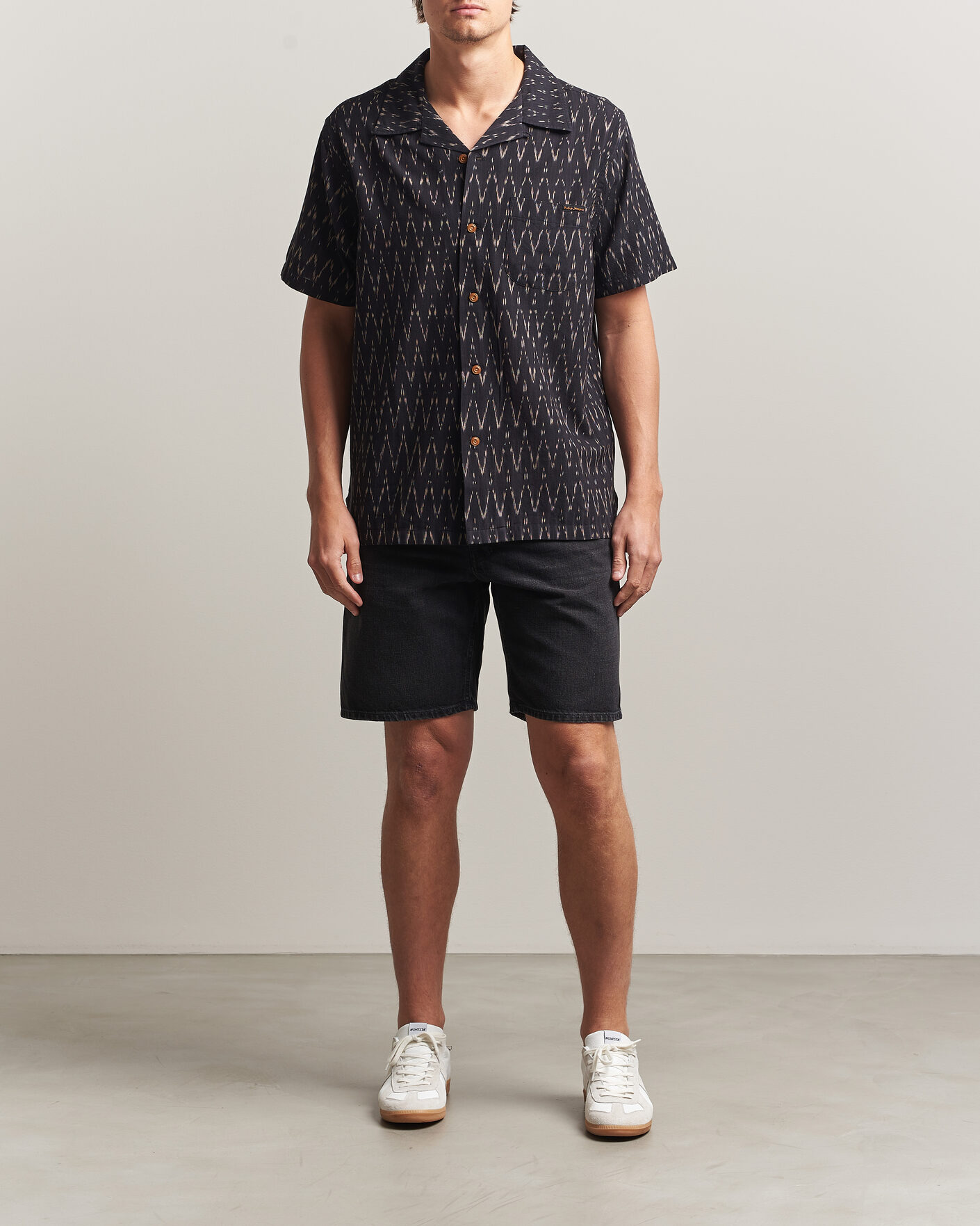 Men | Shirts | Nudie Jeans | Arvid Hawaii Shirt Ikat Multi