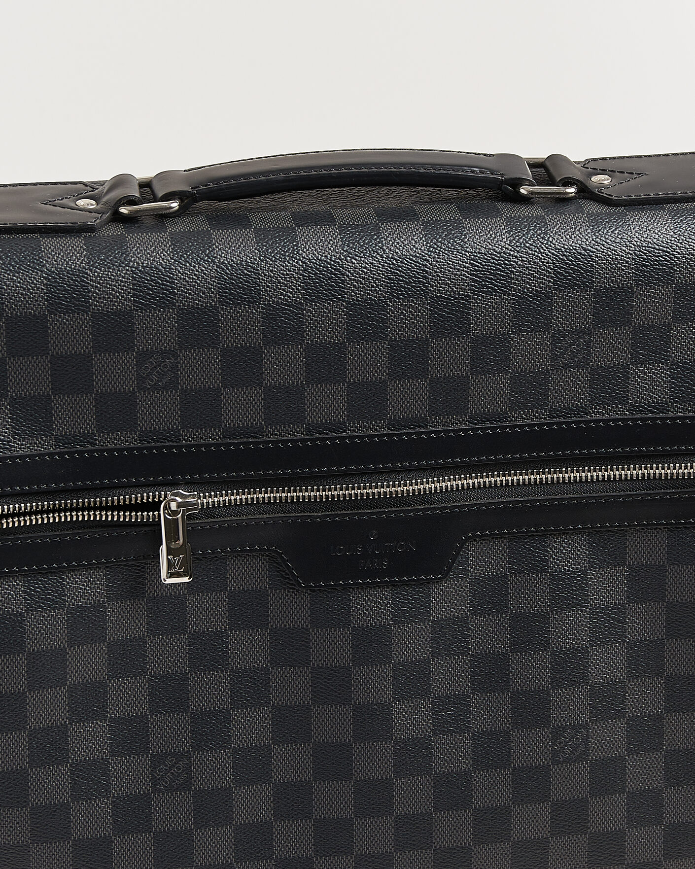 Men | Pre-Owned & Vintage Bags | Louis Vuitton Pre-Owned | Garment Case Damier Graphite