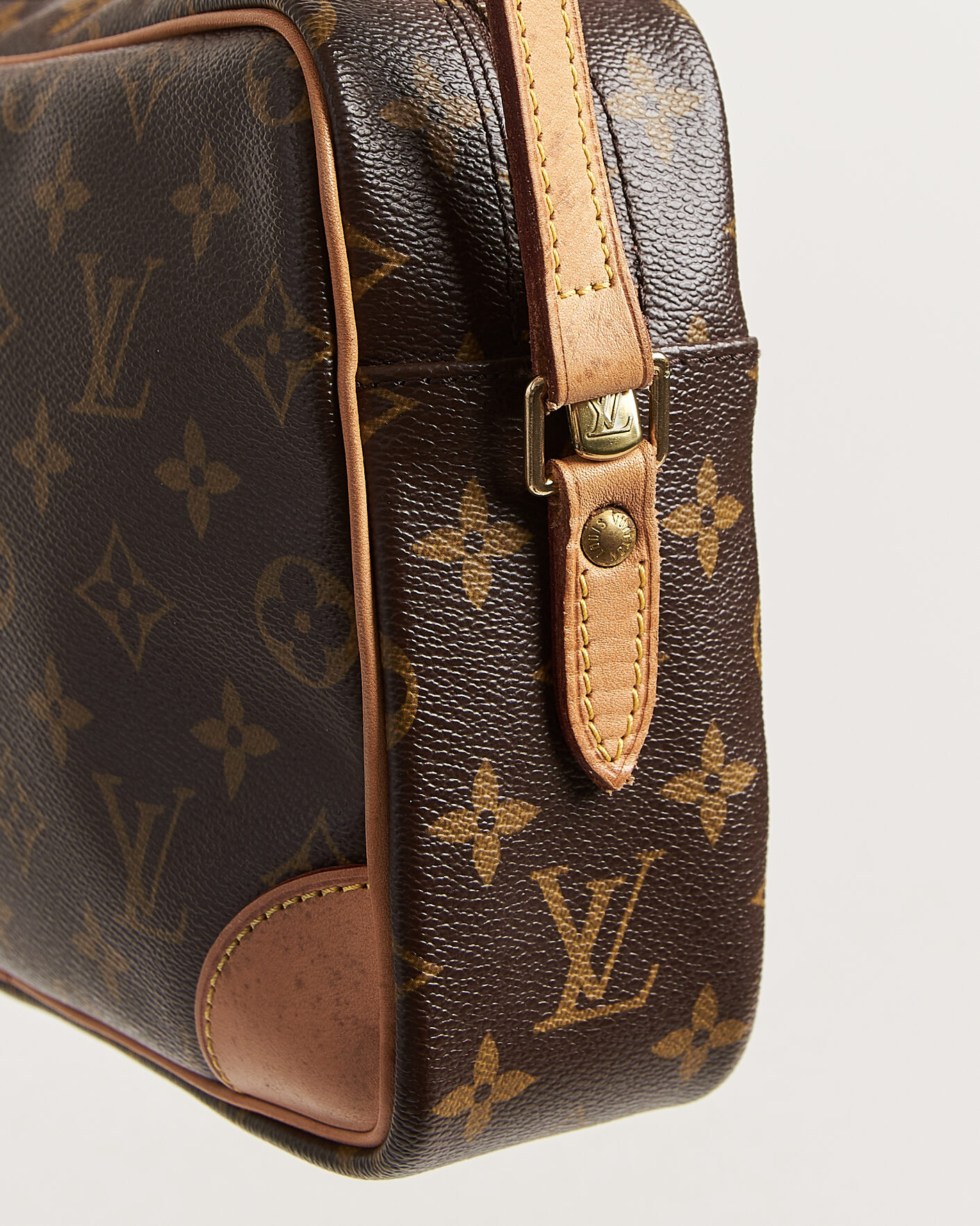 Louis Vuitton Pre-Owned Trocadero 27 Bag Monogram at CareOfCarl.com