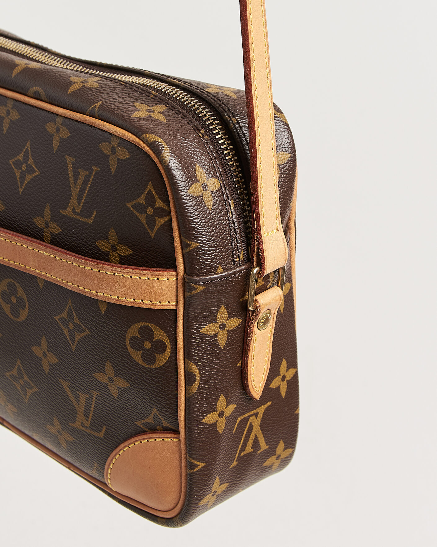 Louis Vuitton Pre-Owned Trocadero 27 Bag Monogram at CareOfCarl.com