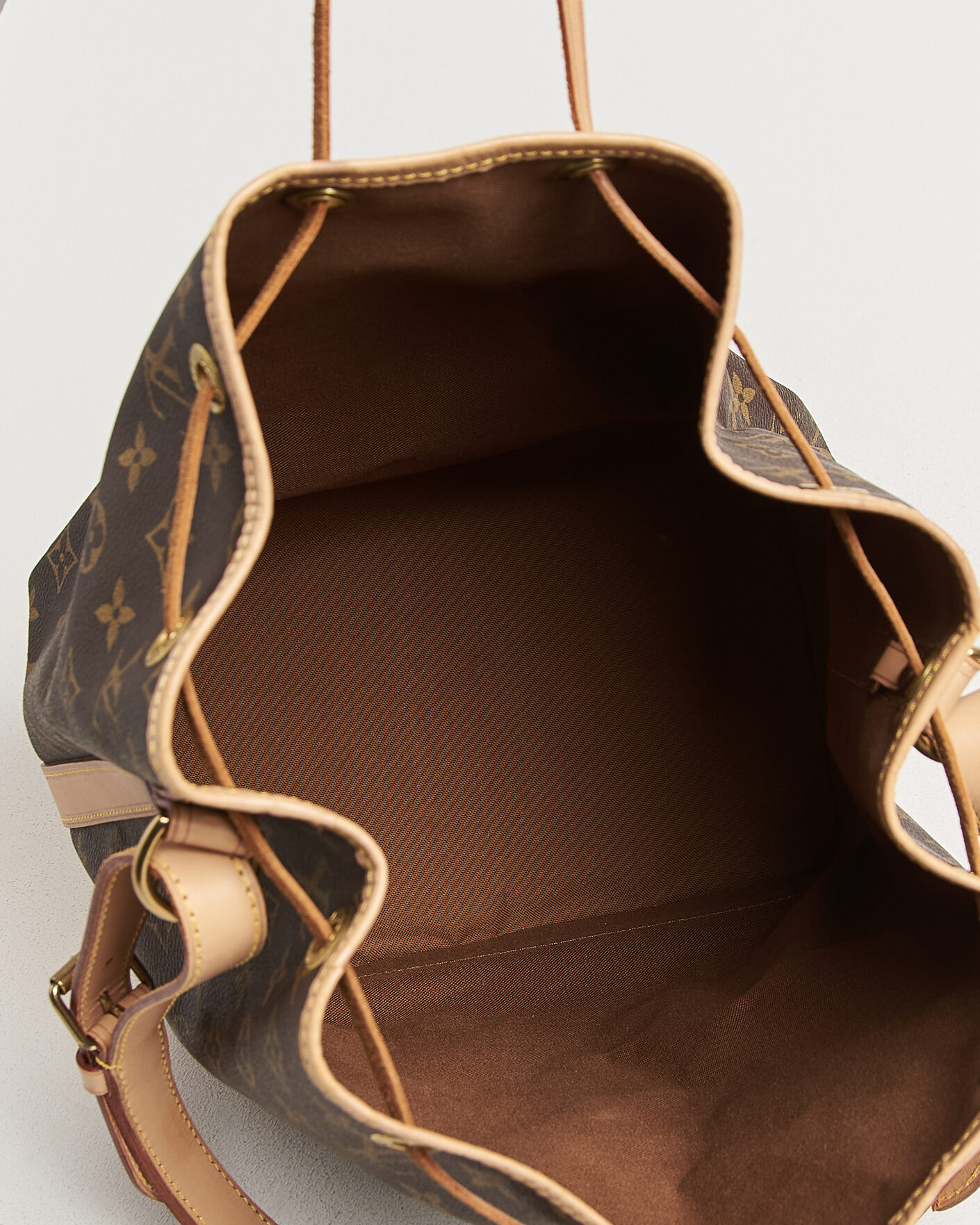 Men | Pre-Owned & Vintage Bags | Louis Vuitton Pre-Owned | Noé Monogram