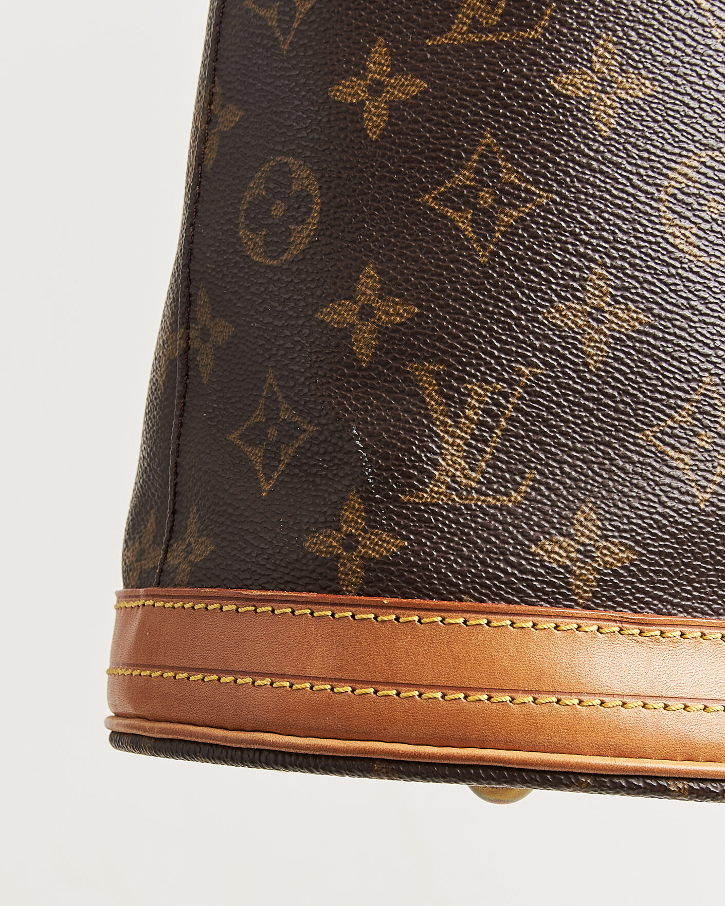 Men | Pre-Owned & Vintage Bags | Louis Vuitton Pre-Owned | Bucket PM Bag Monogram