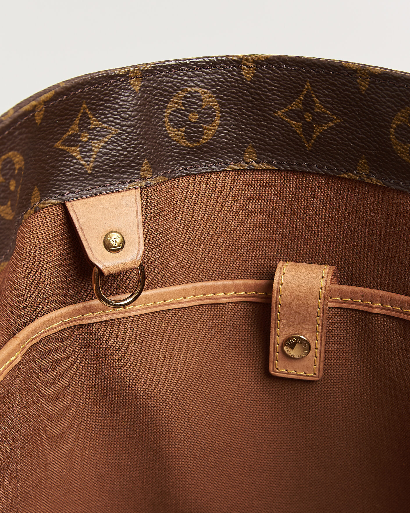 Men | Pre-Owned & Vintage Bags | Louis Vuitton Pre-Owned | Vavin Bag GM Monogram