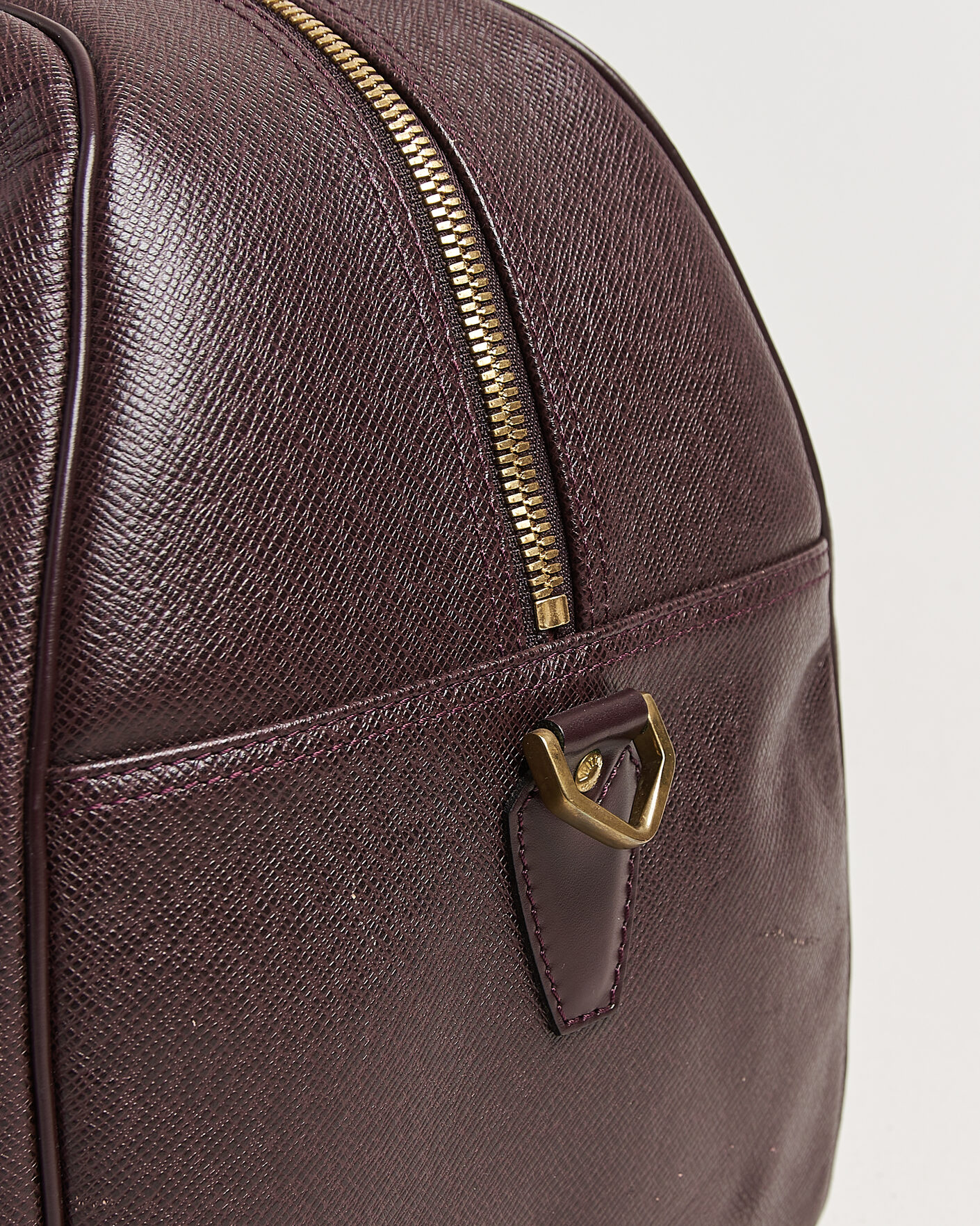 Men | Pre-Owned & Vintage Bags | Louis Vuitton Pre-Owned | Taiga Kendall Weekend Bag PM Burgundy