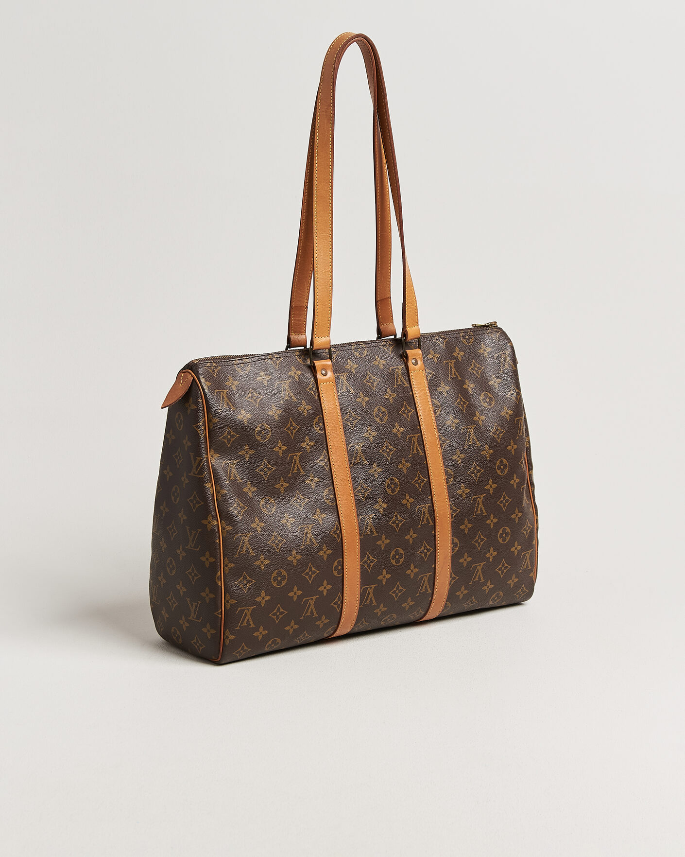 Louis Vuitton Pre-Owned Flannery 45 Bag Monogram at CareOfCarl.com Louis Vuitton Pre-Owned Flannery 45 Bag Monogram at CareOfCarl.com