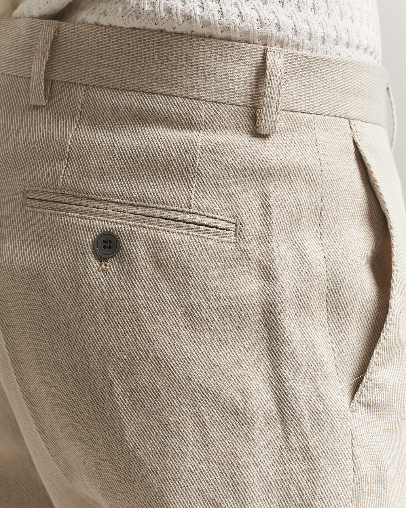 Men | Trousers | Oscar Jacobson | Dell Cotton/Linen Trousers Off White