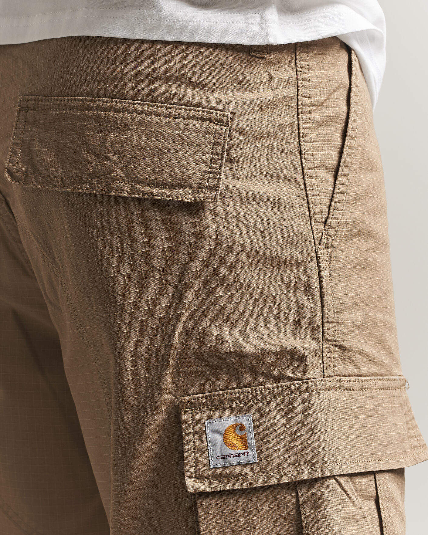 Men | Shorts | Carhartt WIP | Regular Cargo Ripstop Shorts Leather