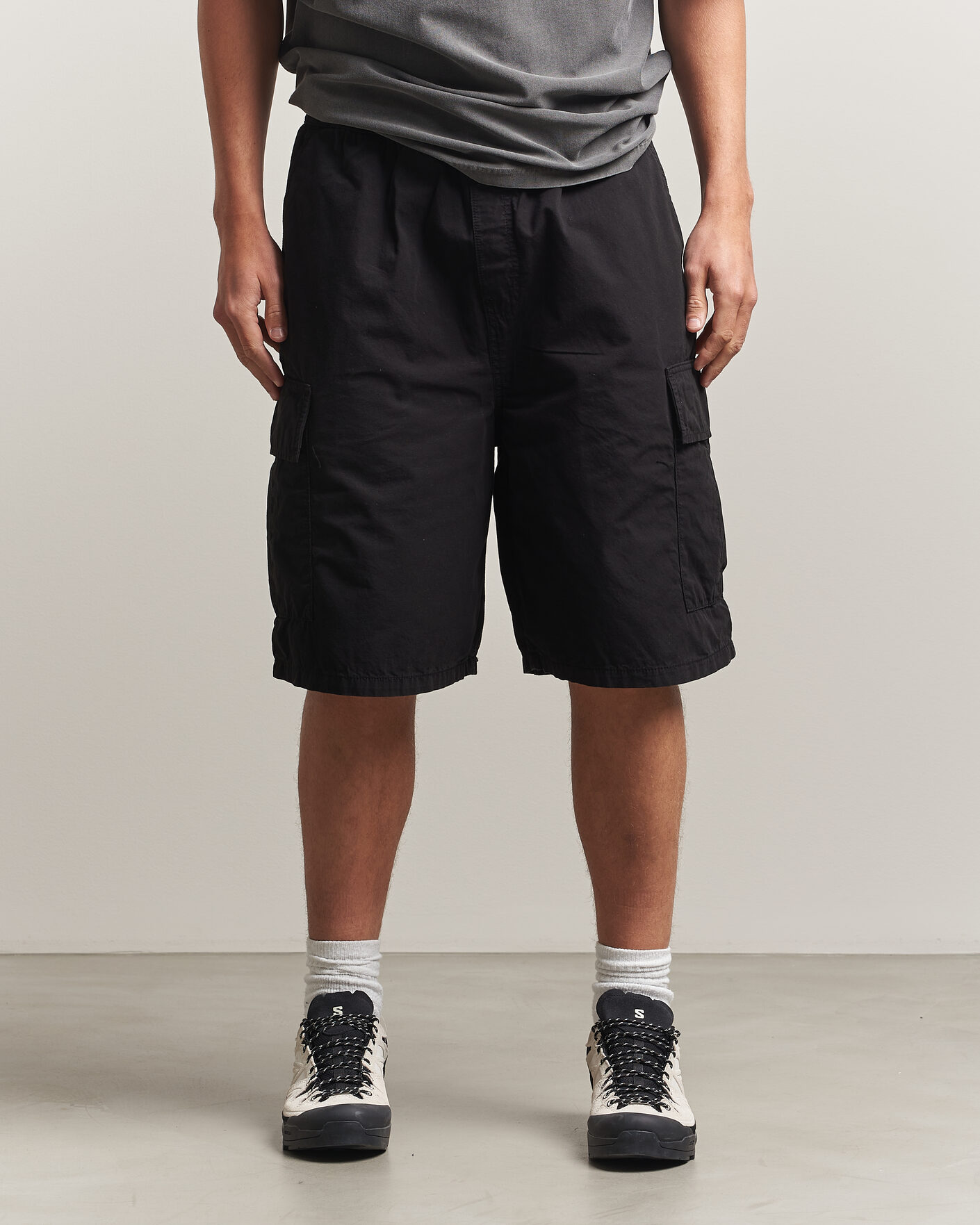 Carhartt WIP Mandler Cargo Cotton Poplin Shorts Black at