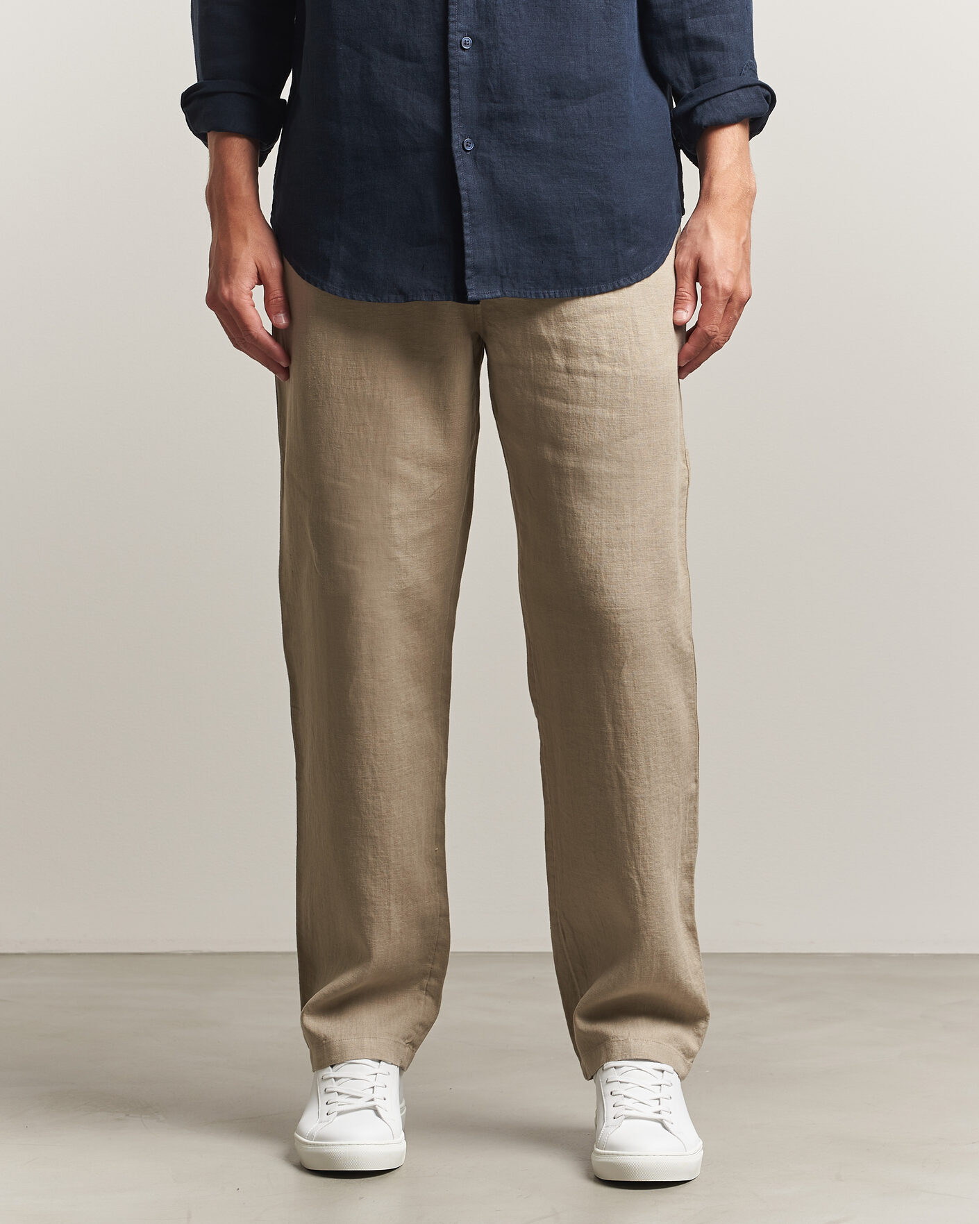 Men | Trousers | Samsøe Samsøe | Jabari Linen Drawstring Trousers Aluminum