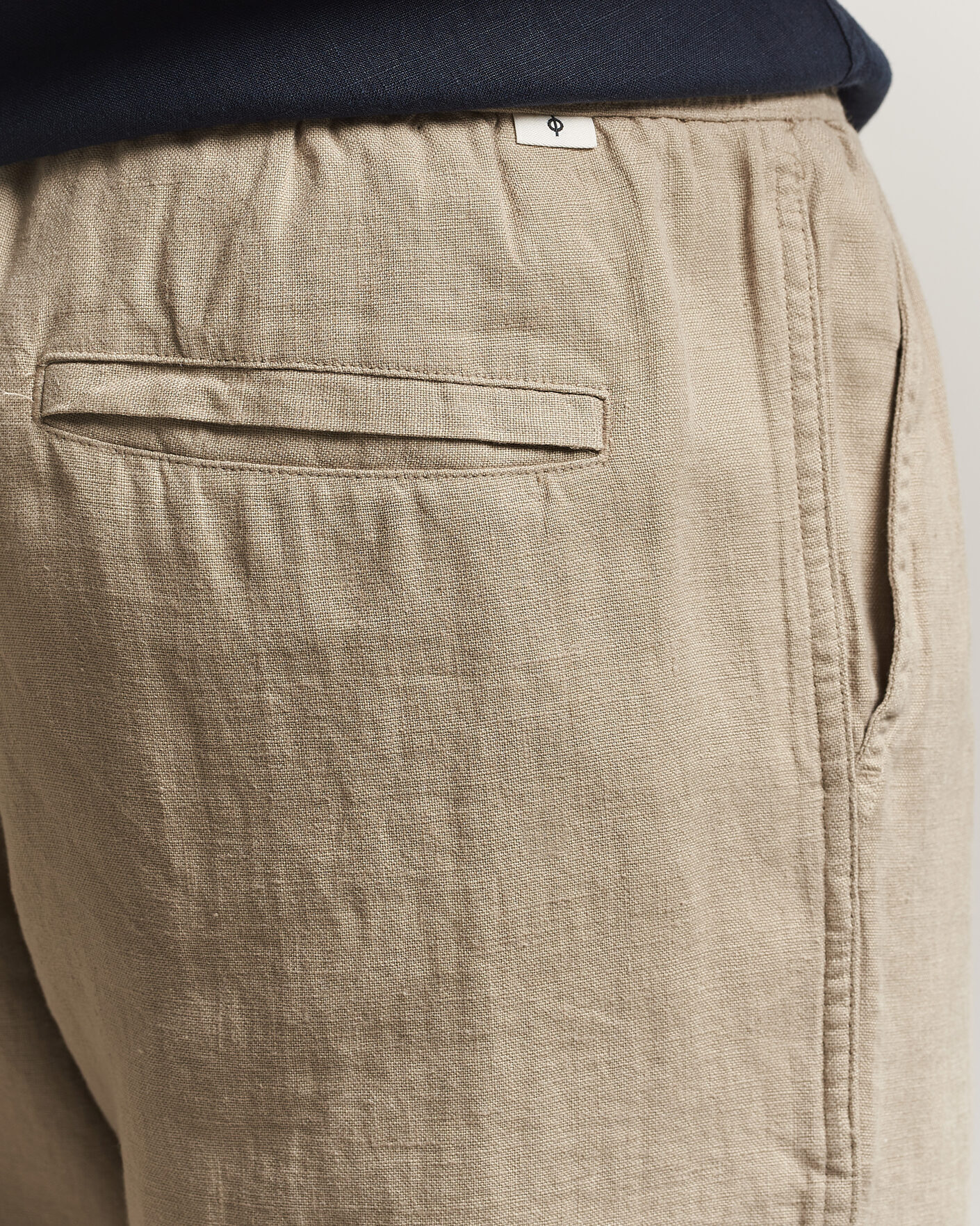 Men | Trousers | Samsøe Samsøe | Jabari Linen Drawstring Trousers Aluminum