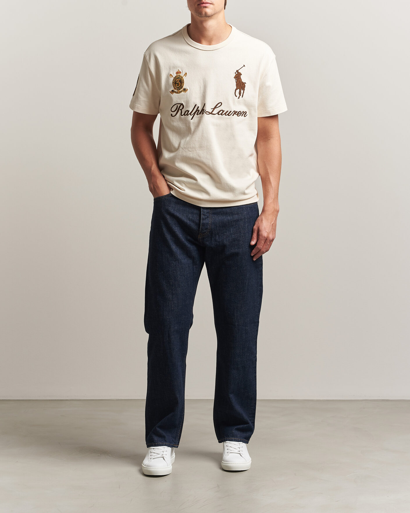 Men | T-Shirts | Polo Ralph Lauren | Classic Fit Team T-shirt Guide Cream