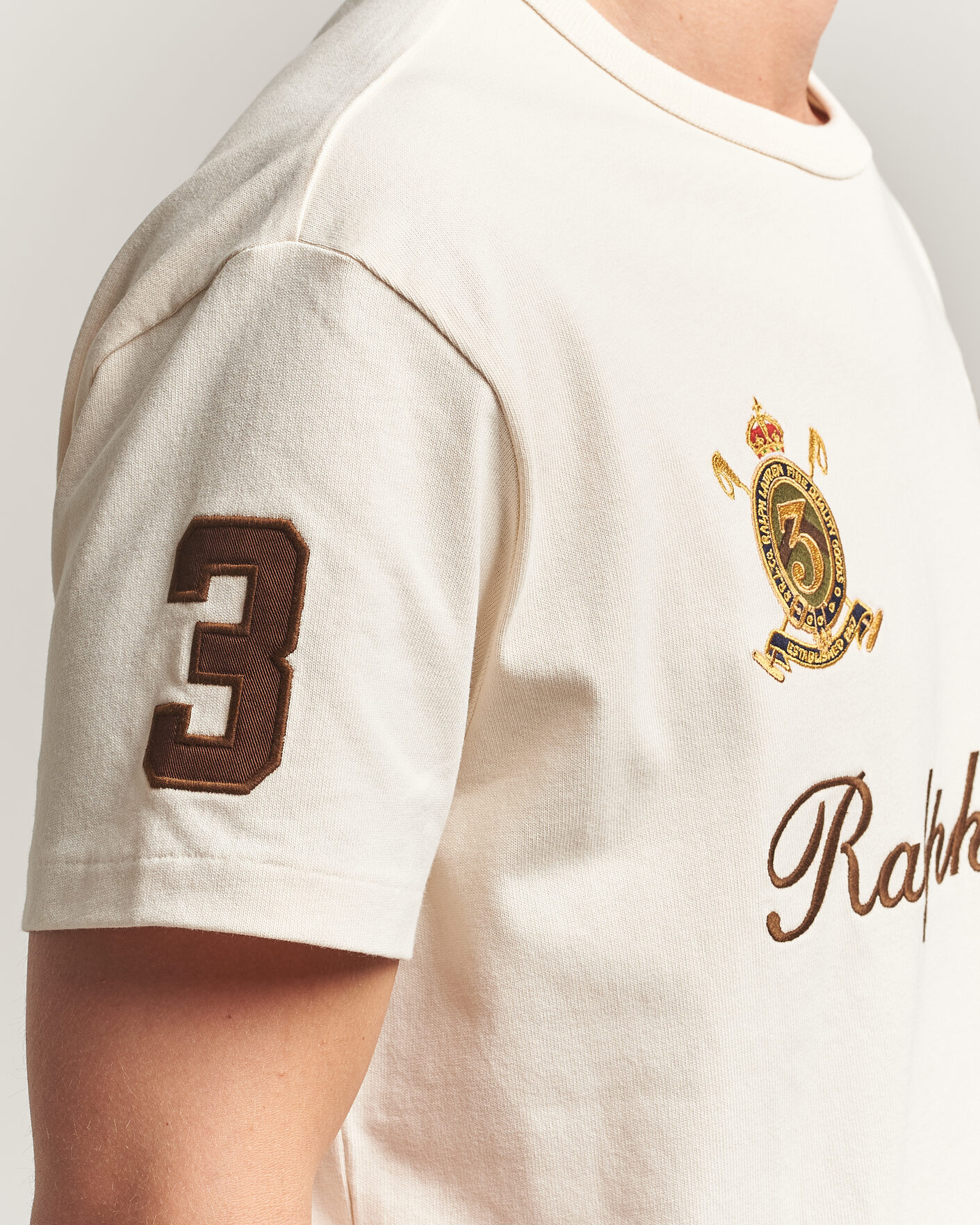 Men | T-Shirts | Polo Ralph Lauren | Classic Fit Team T-shirt Guide Cream