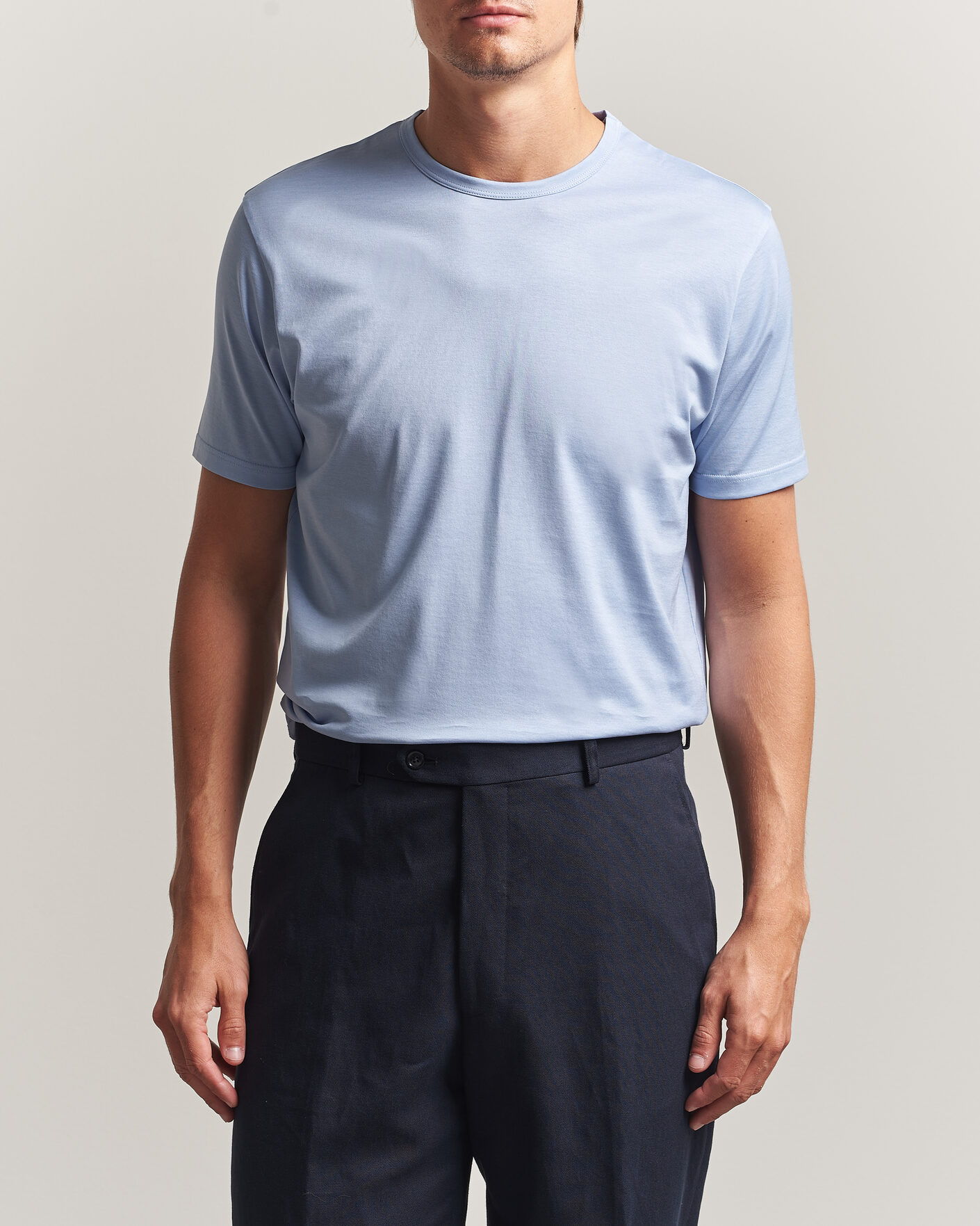Men | T-Shirts | Sunspel | Crew Neck Q82 Cotton T-Shirt Sky Blue