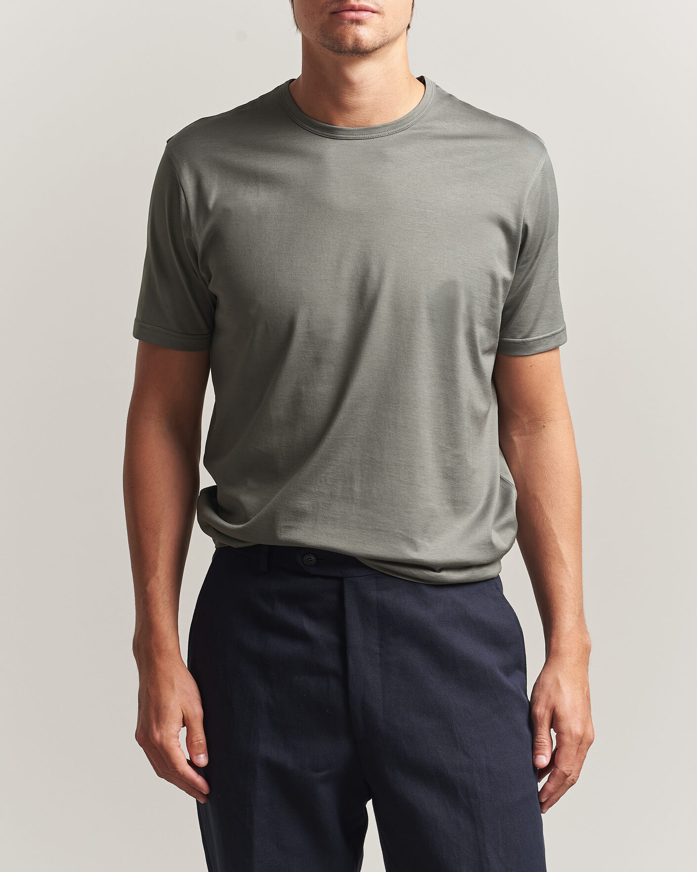 Men | T-Shirts | Sunspel | Crew Neck Q82 Cotton T-Shirt Fossil Grey
