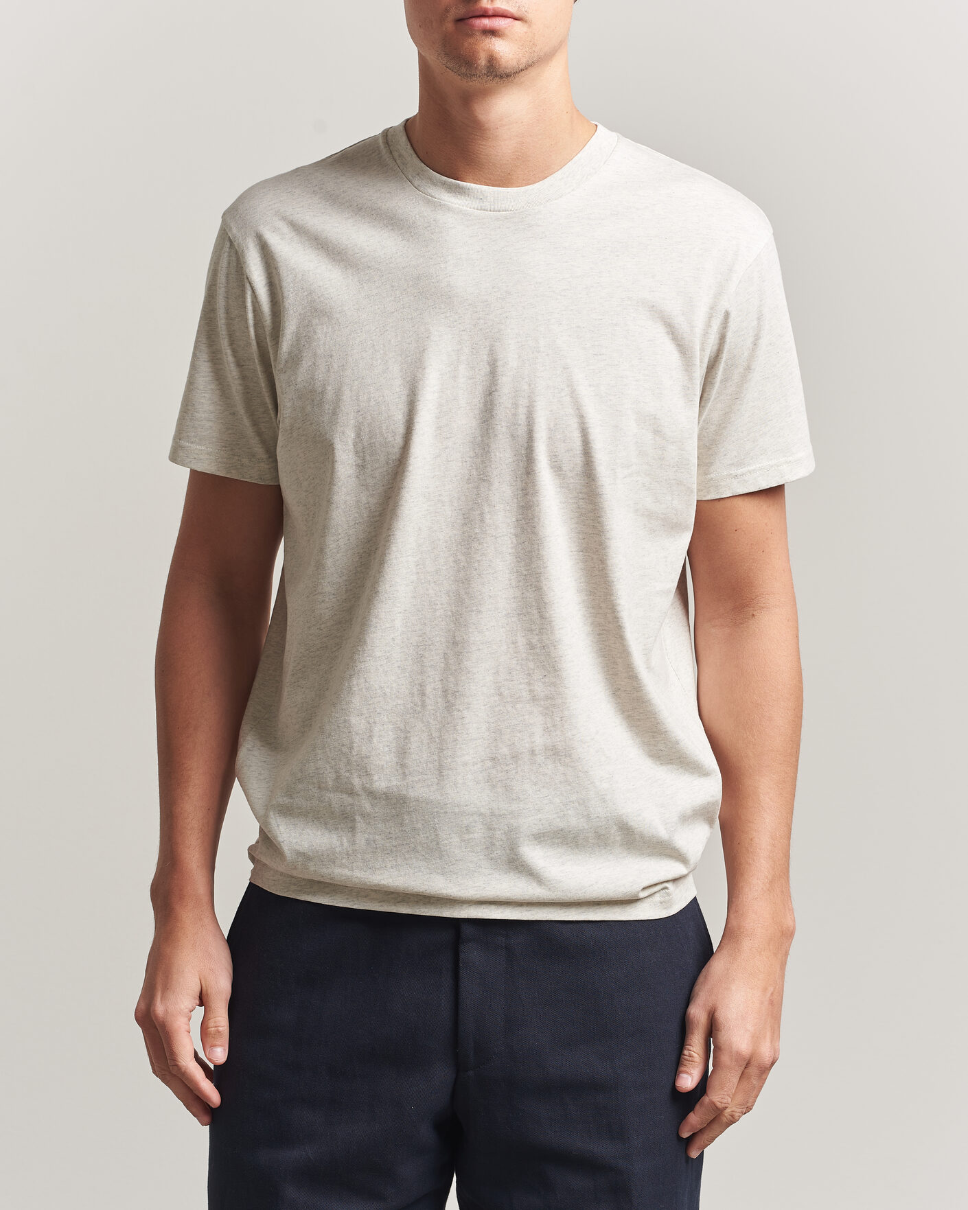 Men | T-Shirts | Sunspel | Riviera Midweight T-Shirt Archive White