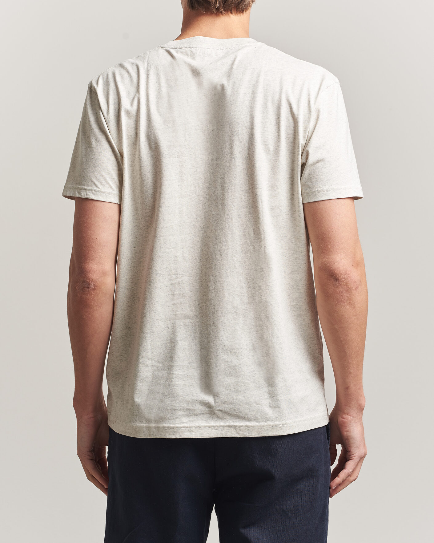 Men | T-Shirts | Sunspel | Riviera Midweight T-Shirt Archive White