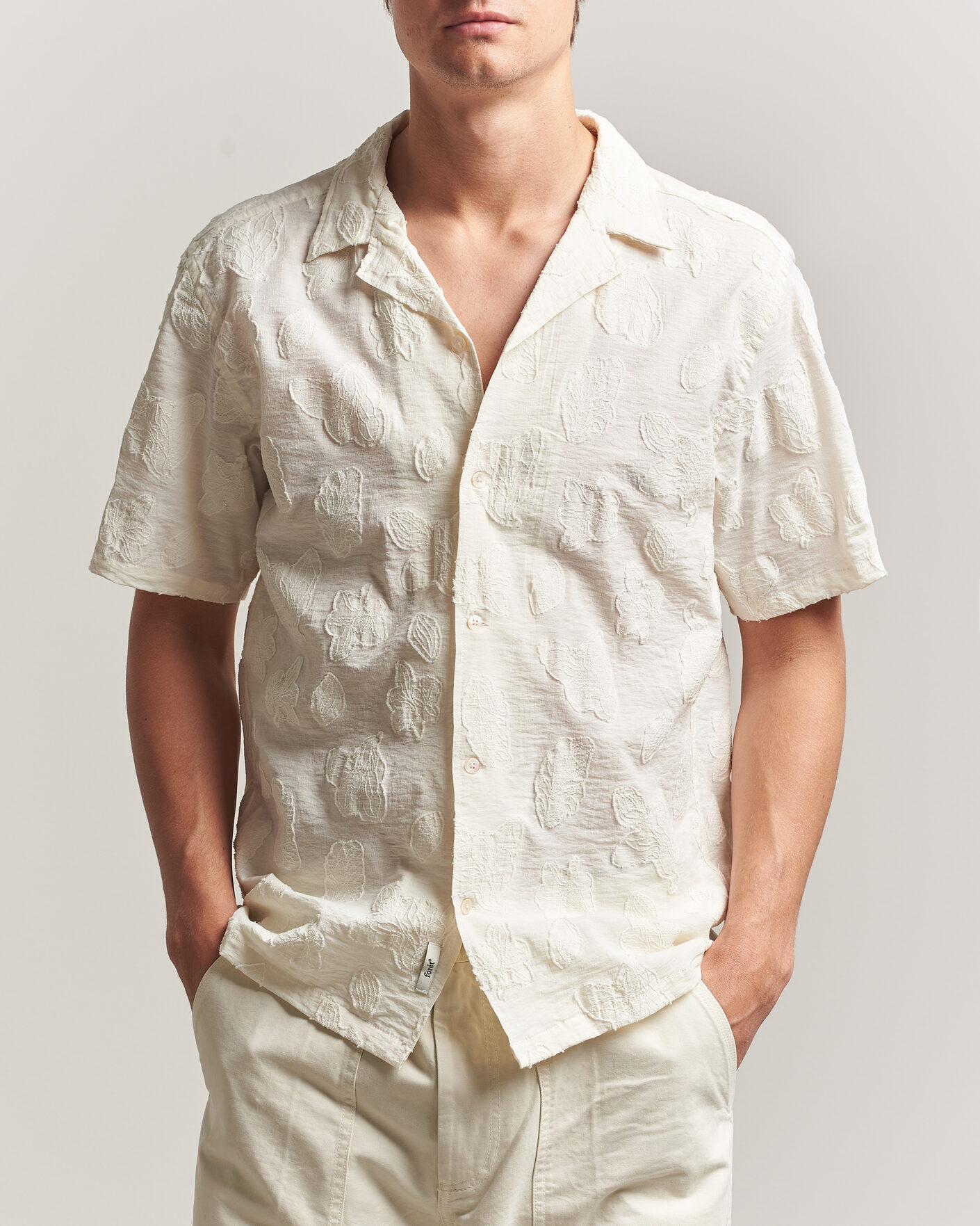 Forét Peer Jaquard Short Sleeve Shirt Cloud at CareOfCarl.com