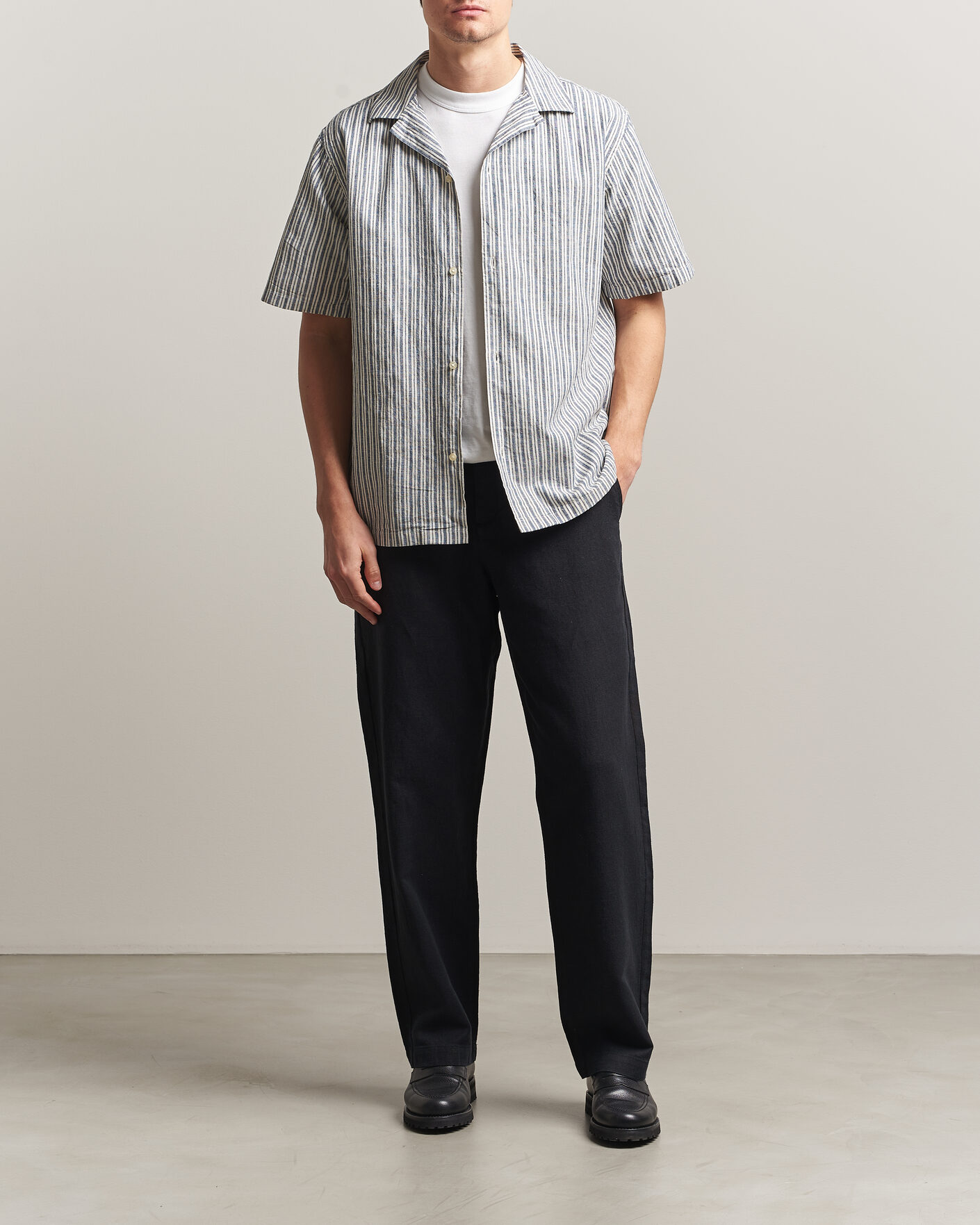 Men | Shirts | LES DEUX | Stripe Cotton/Linen Short Sleeve Shirt Dark Blue