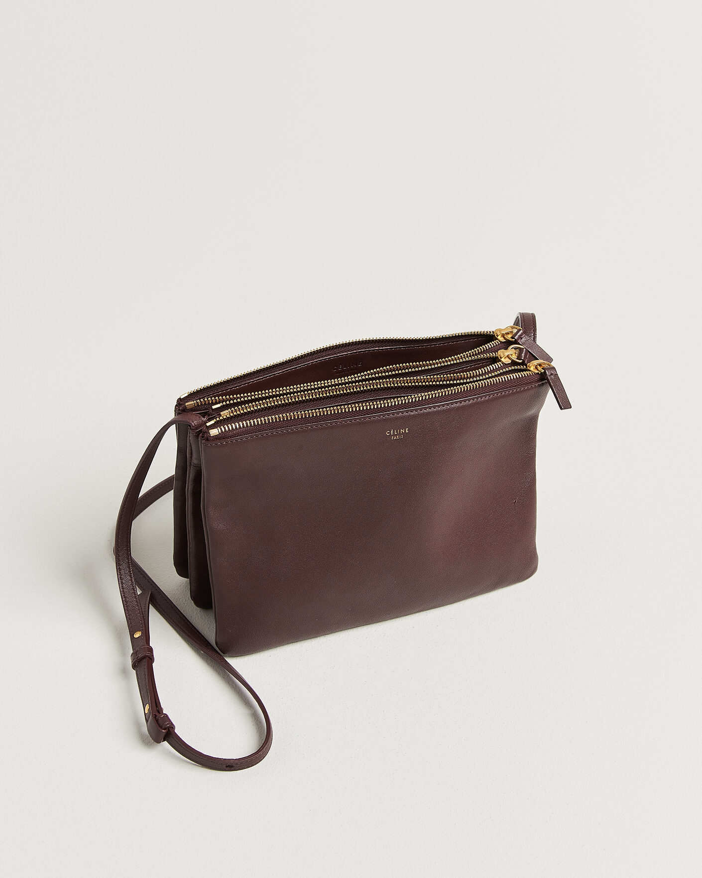 Men | Pre-Owned & Vintage Bags | Celine Pre-Owned | Trio Bag Medium Leather Burgundy