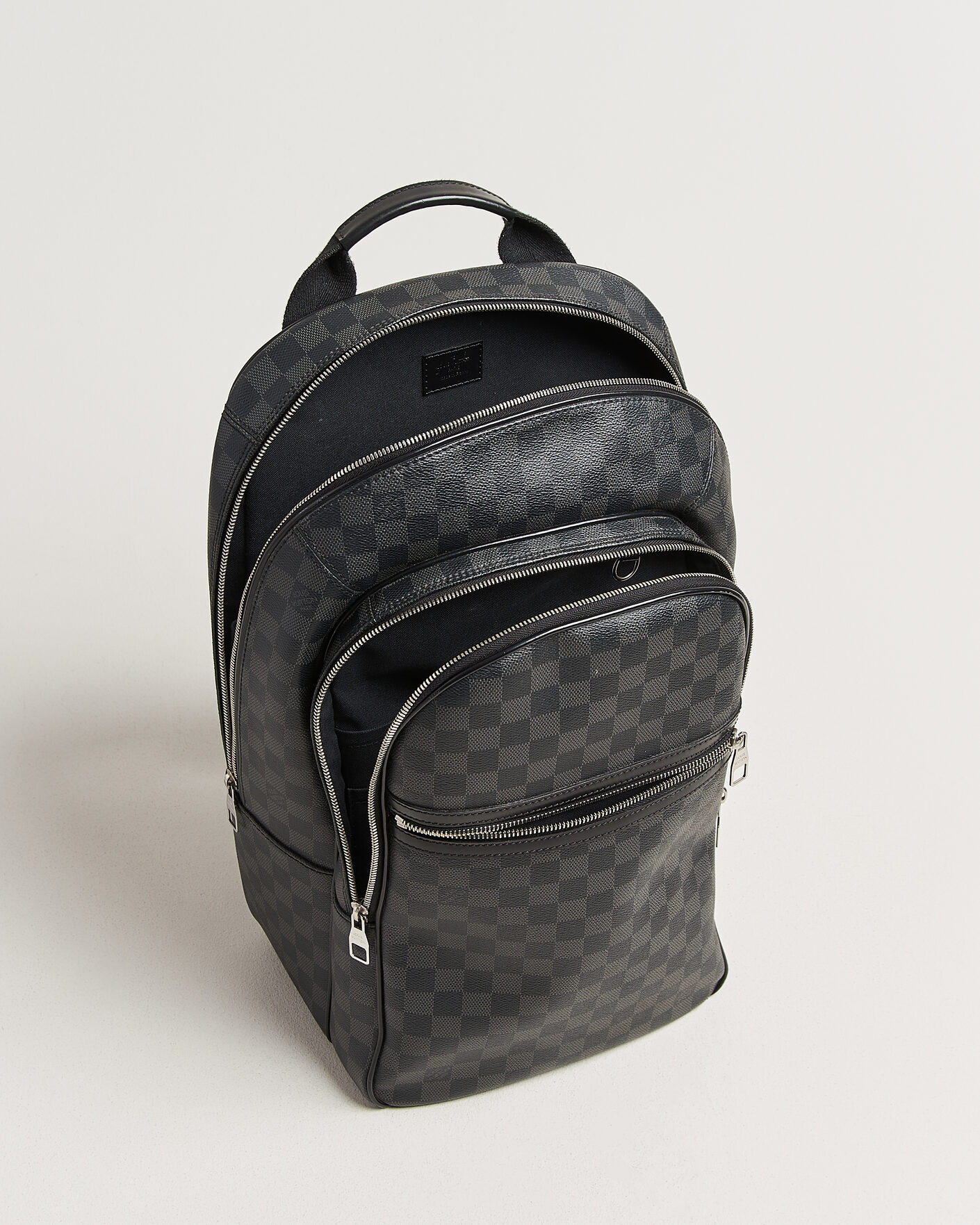 Men | Louis Vuitton Pre-Owned Michael Backpack Damier Graphite Damier Graphite | Louis Vuitton Pre-Owned | Michael Backpack Damier Graphite Damier Graphite