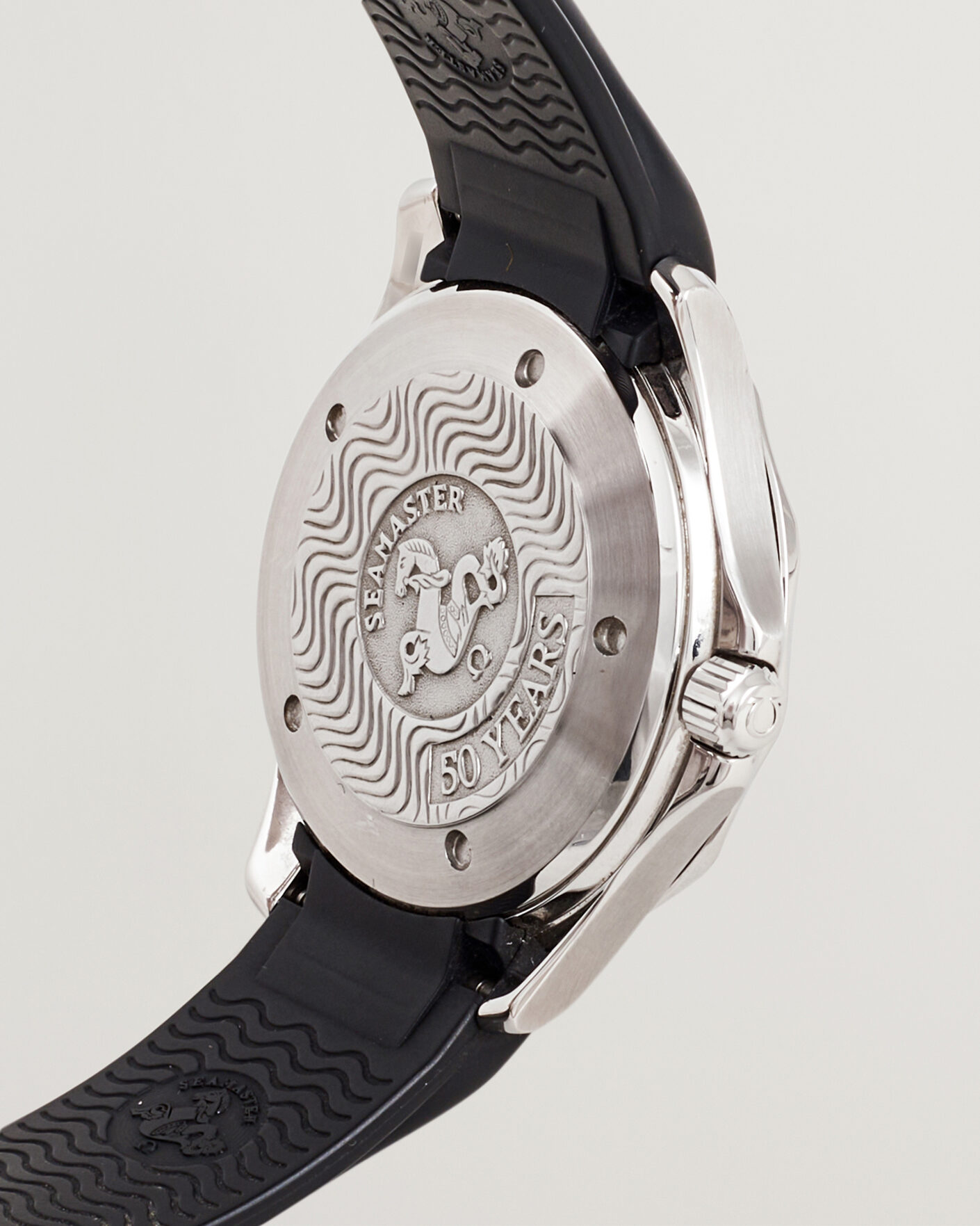 Men | Pre-Owned & Vintage Watches | Omega Pre-Owned | Seamaster GMT