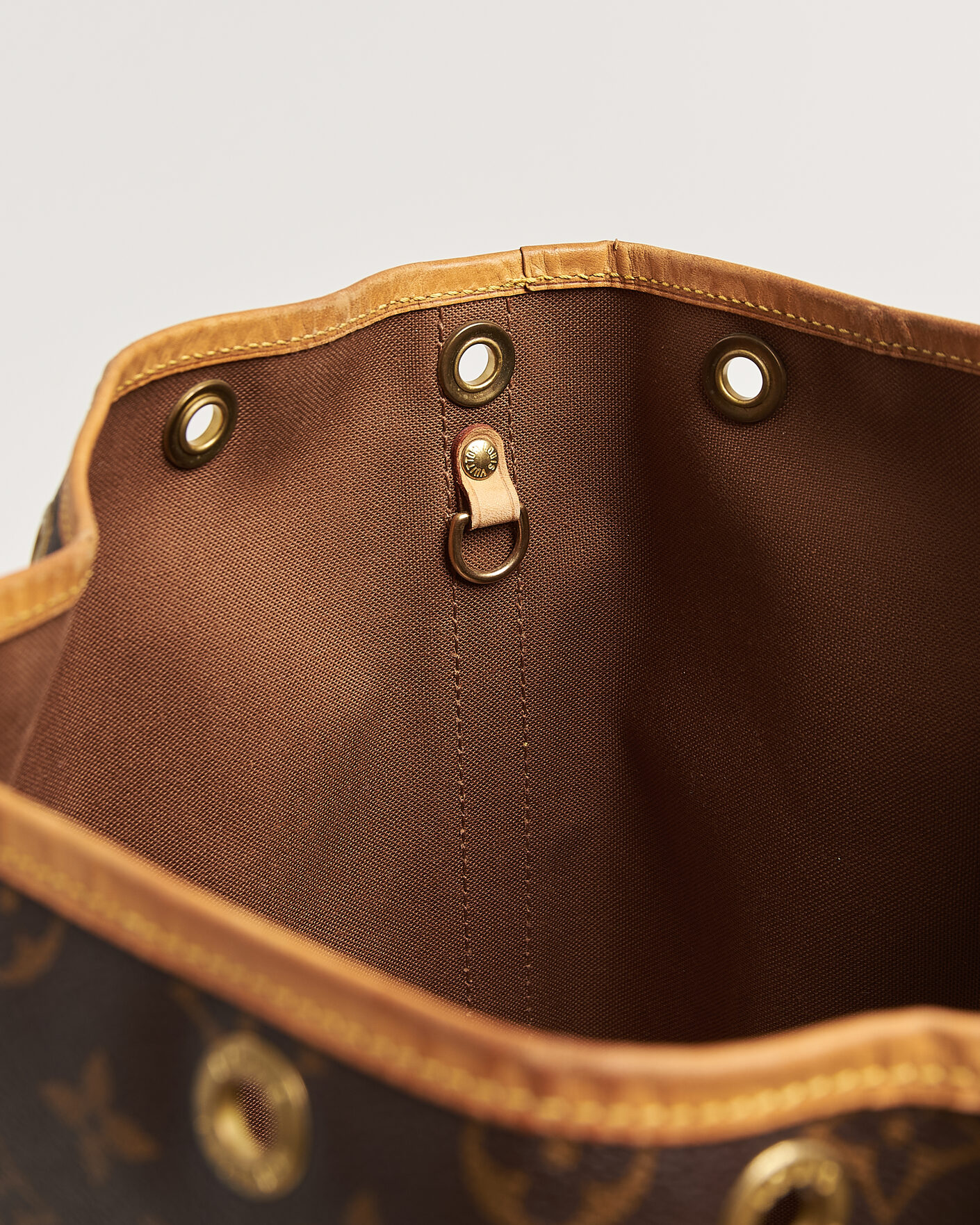 Men | Pre-Owned & Vintage Bags | Louis Vuitton Pre-Owned | Noé Monogram