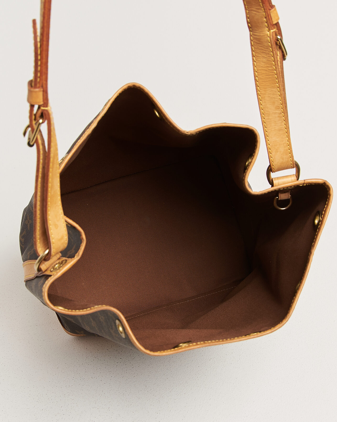 Men | Pre-Owned & Vintage Bags | Louis Vuitton Pre-Owned | Noé Monogram