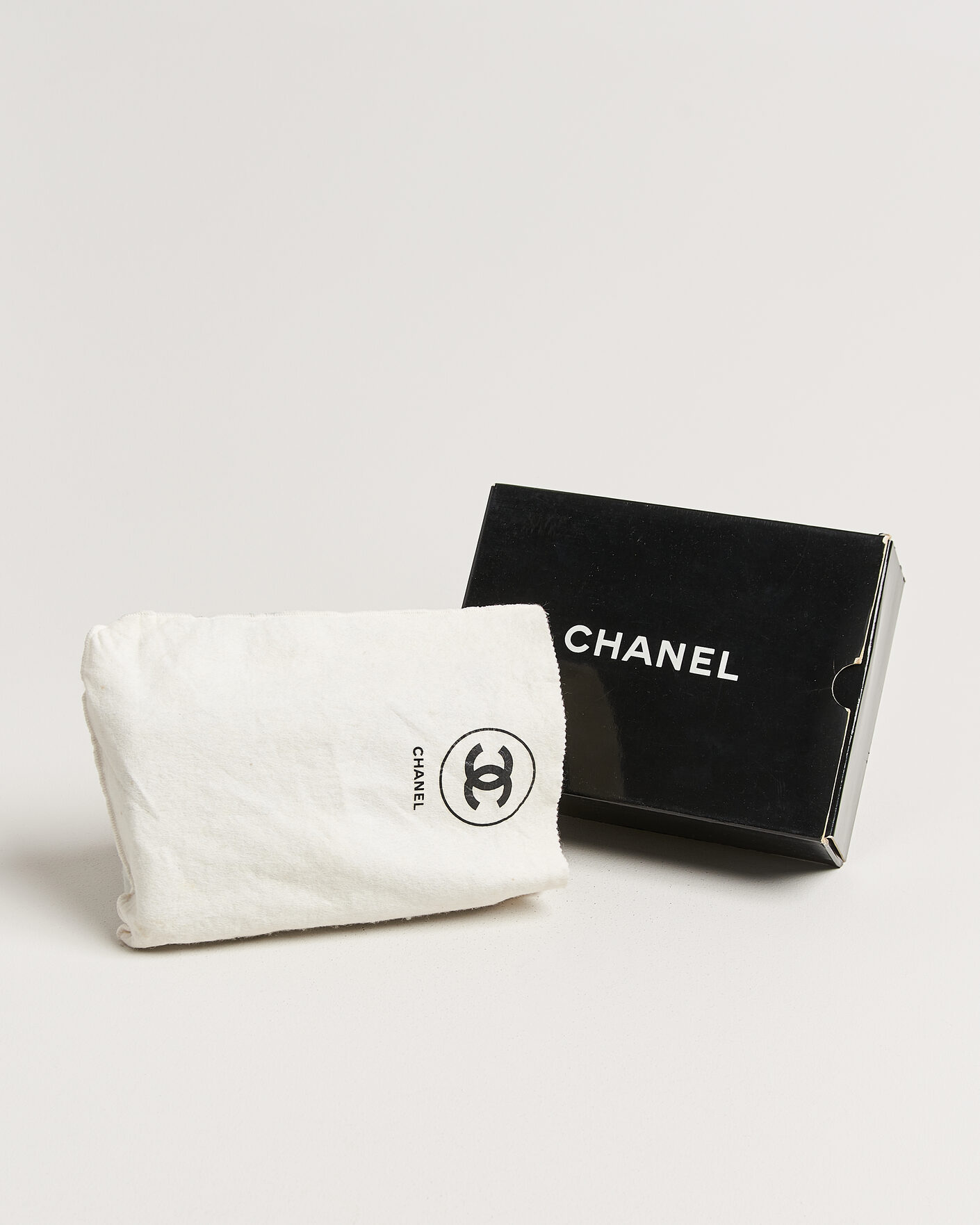 Men | Pre-Owned & Vintage Bags | Chanel Pre-Owned | Classic Small Double Flap Bag Black