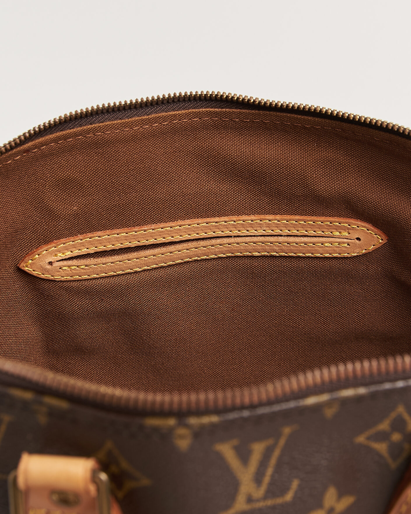 Men | Pre-Owned & Vintage Bags | Louis Vuitton Pre-Owned | Alma Bag PM Monogram