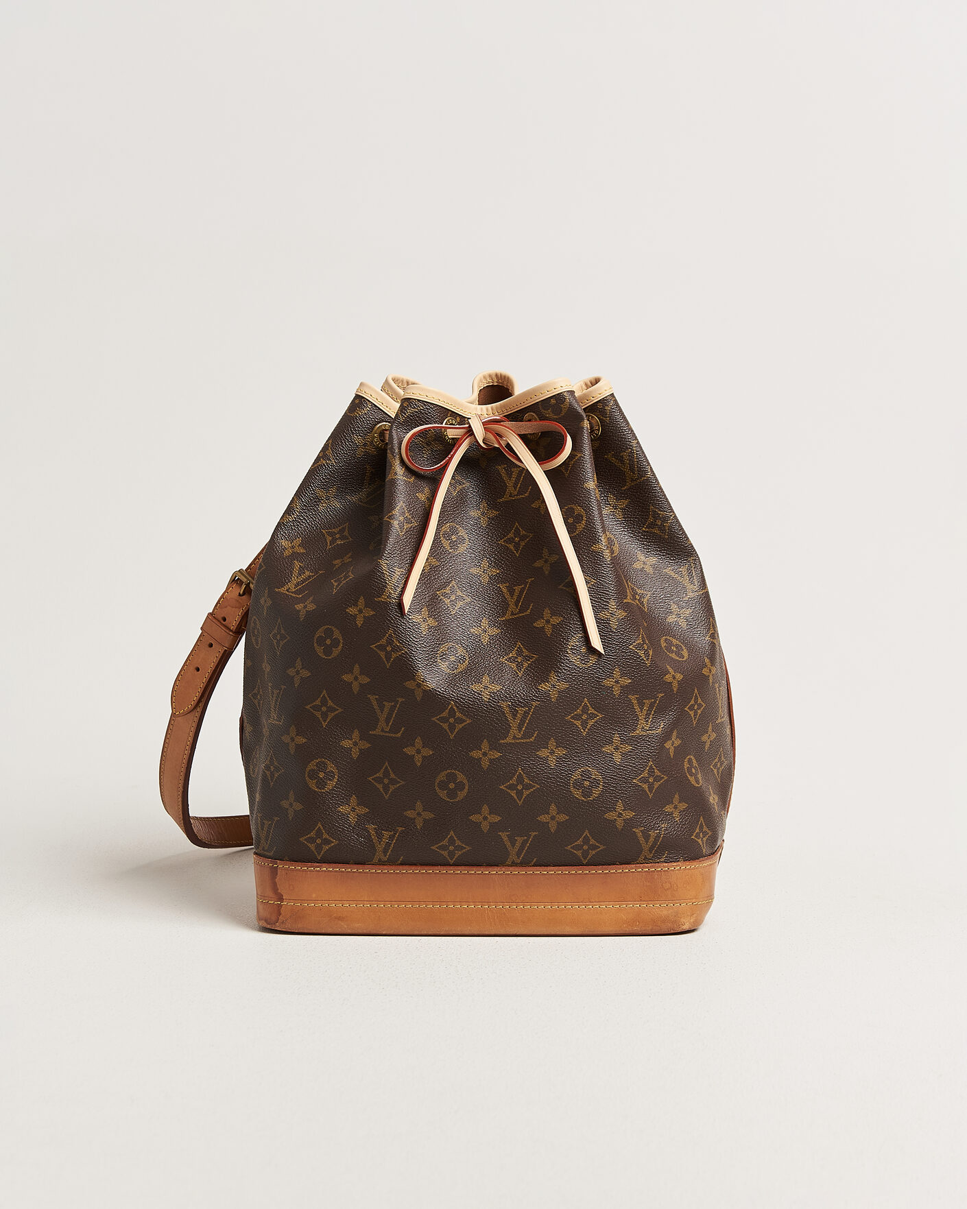 Men | Pre-Owned & Vintage Bags | Louis Vuitton Pre-Owned | Noé Monogram
