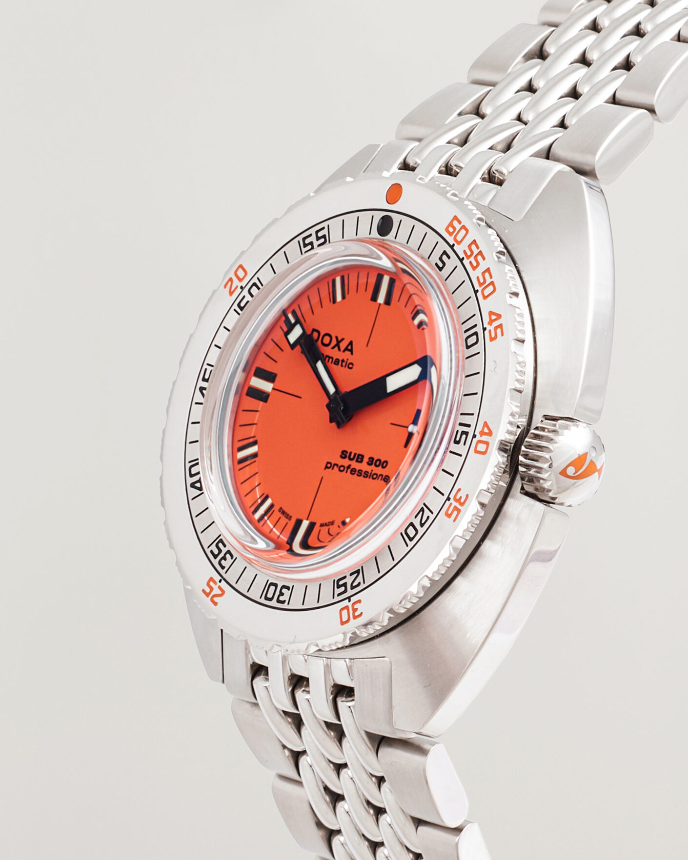 Men | Pre-Owned & Vintage Watches | DOXA Pre-Owned | Sub 300 Professional