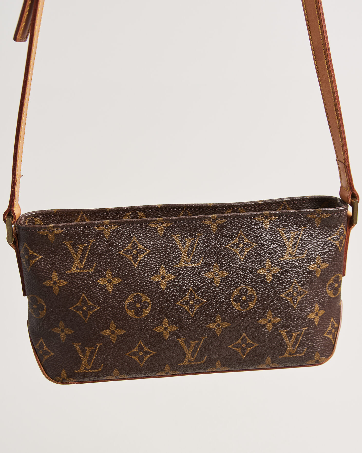 Men | Pre-Owned & Vintage Bags | Louis Vuitton Pre-Owned | Trotteur Crossbody Bag Monogram