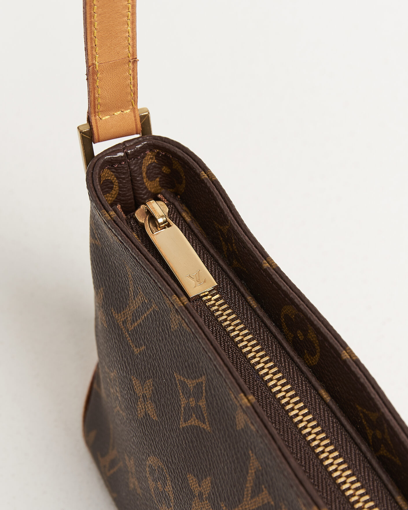 Men | Pre-Owned & Vintage Bags | Louis Vuitton Pre-Owned | Trotteur Crossbody Bag Monogram